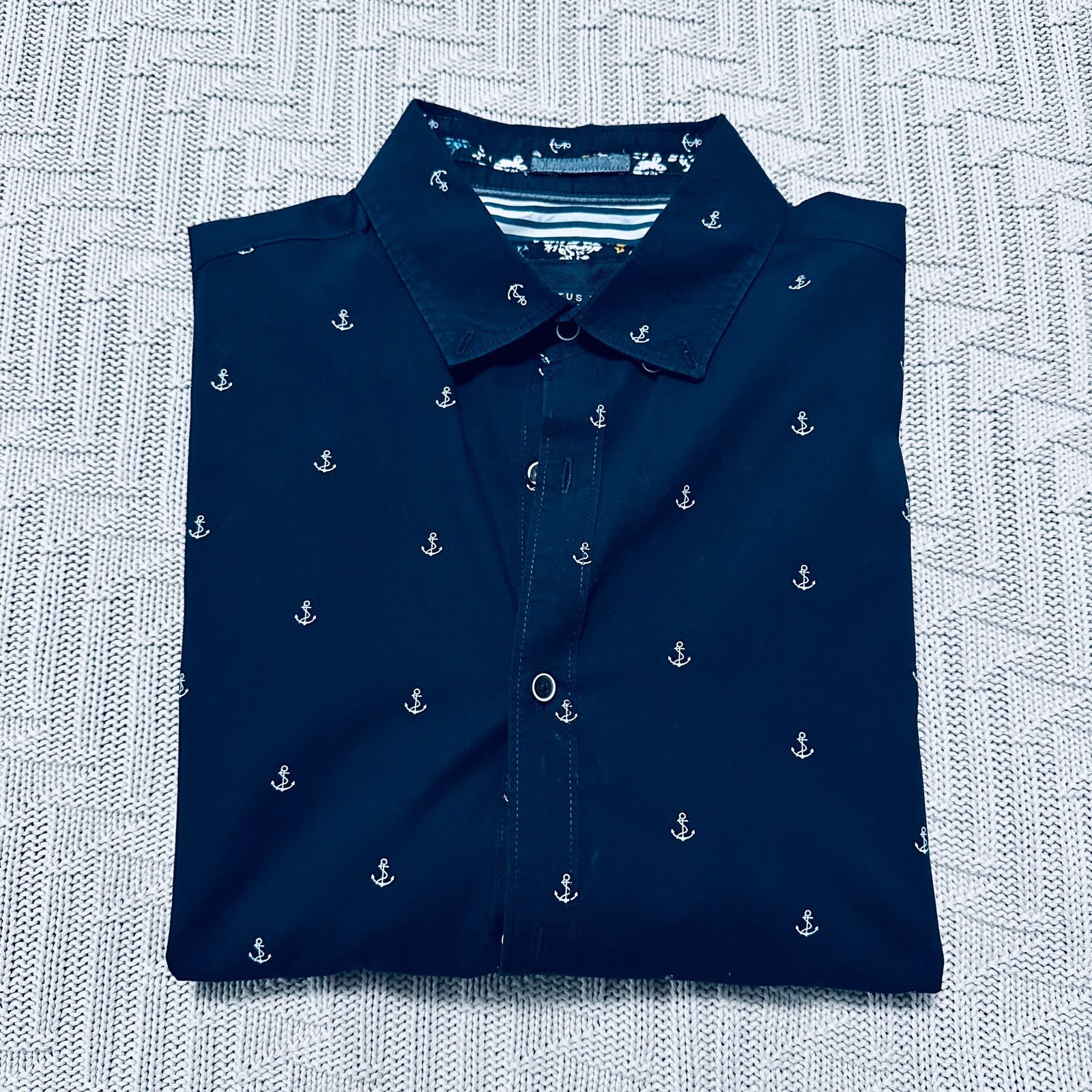 Travis Scott Cactus Man navy anchor print short sleeve button down Size US S / EU 44-46 / 1 - 1 Thumbnail
