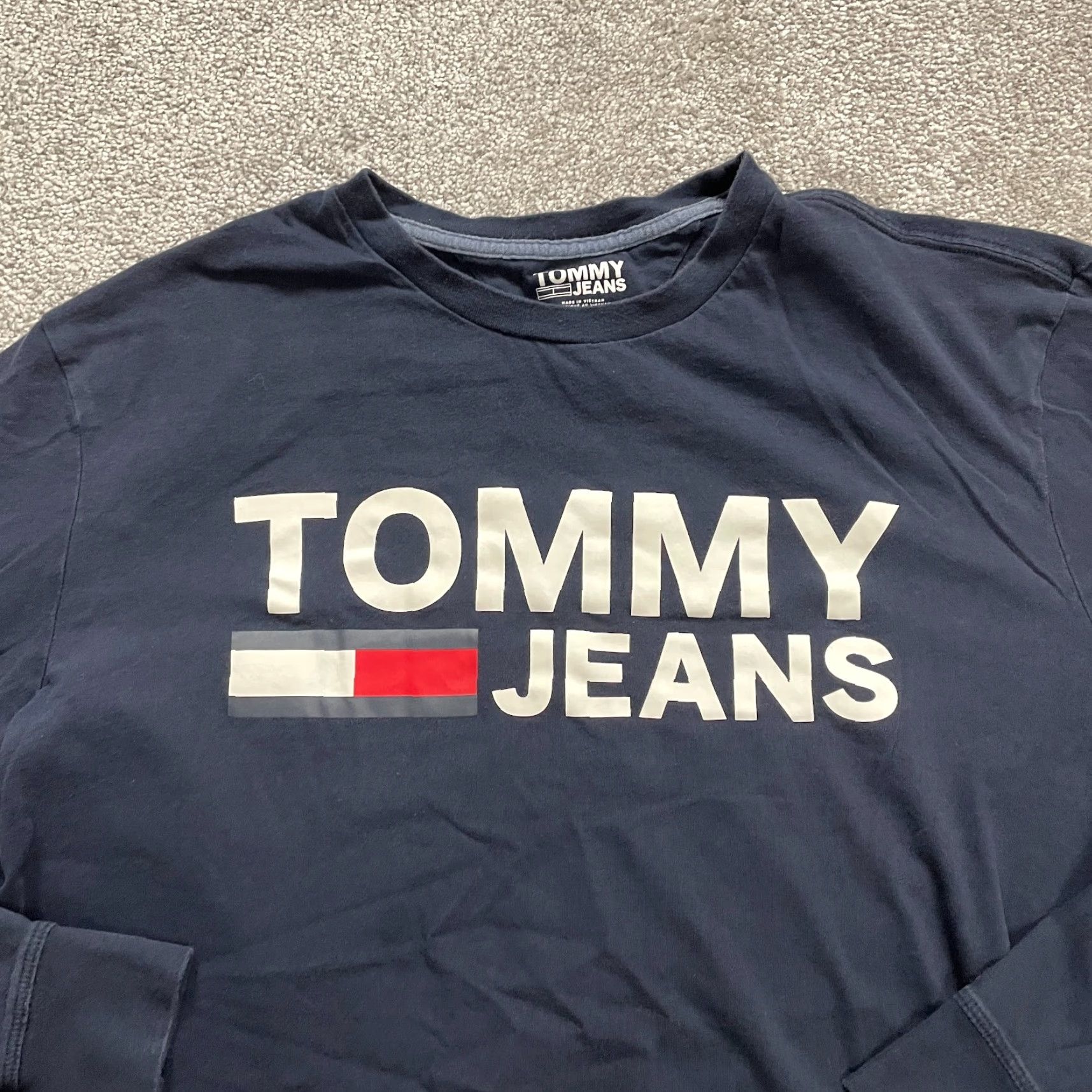 Tommy Hilfiger Tommy Hilfiger Tommy Jeans Tee T-Shirt Men Large Navy Blue Graphic Crew Neck Long Sleeve Cotton Size US L / EU 52-54 / 3 - 3 Thumbnail