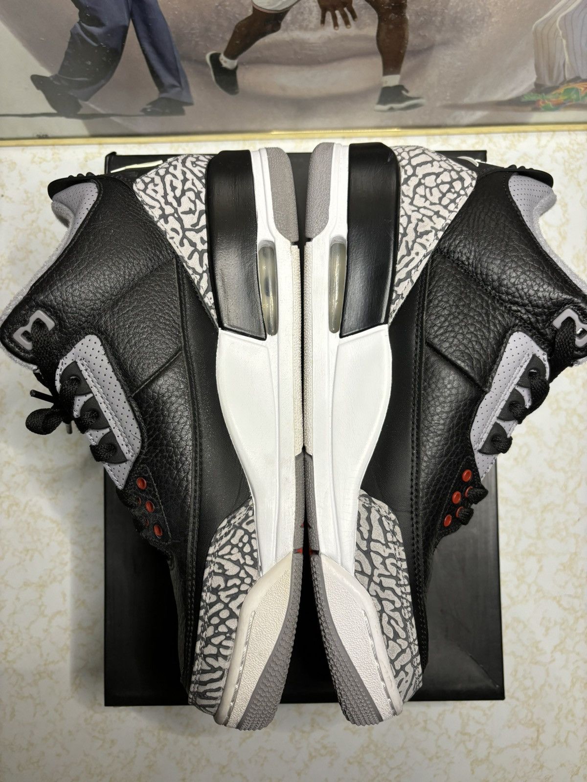 Jordan Brand Jordan 3 Retro Black Cement 2018 Size US 9.5 / EU 42-43 - 3 Thumbnail