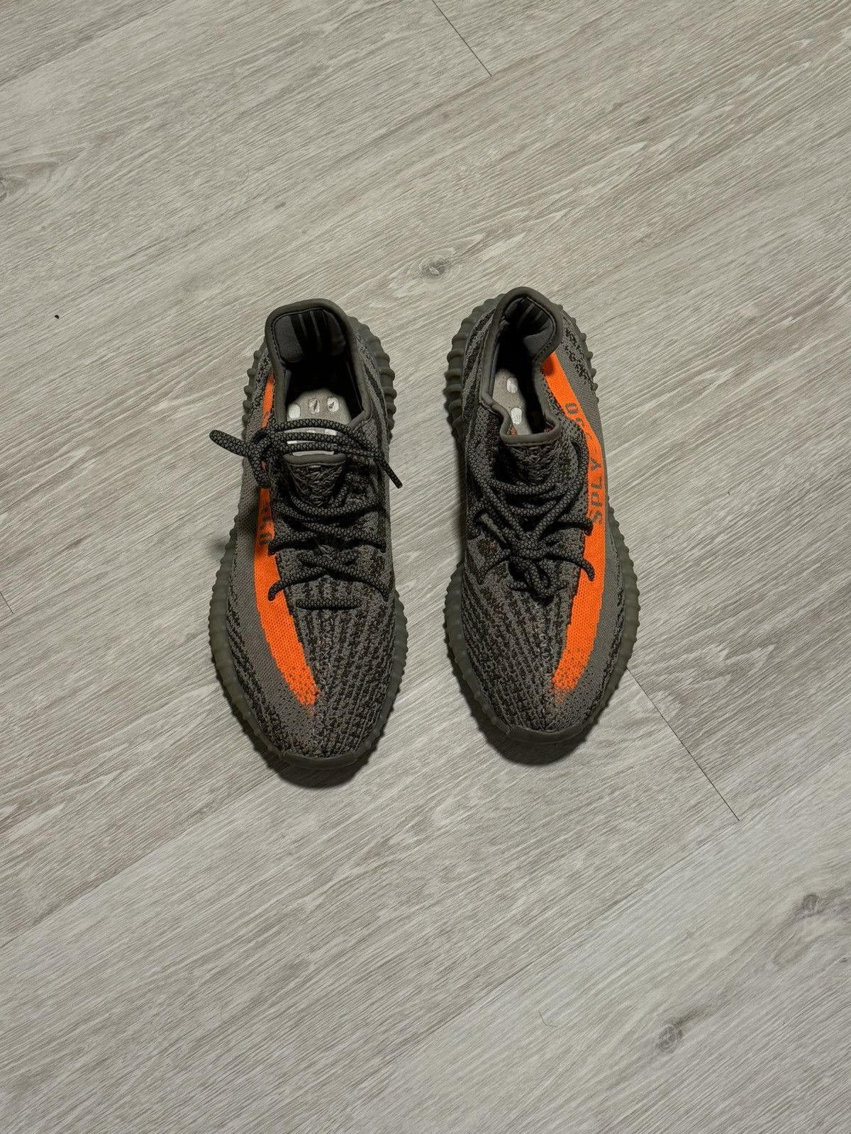 Adidas × Yeezy YEEZY 350 V2 BELUGA REFLECTIVE Size US 12 / EU 45 - 6 Thumbnail