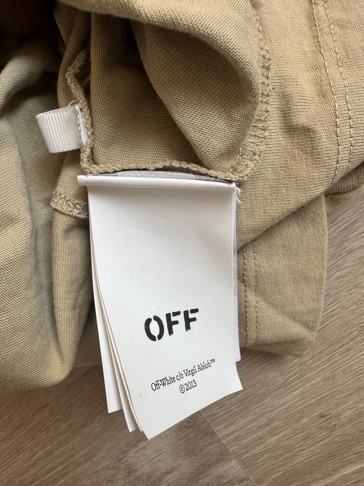 Off-White Off-White Spray Arrow-print T-shirt Size US L / EU 52-54 / 3 - 7 Thumbnail