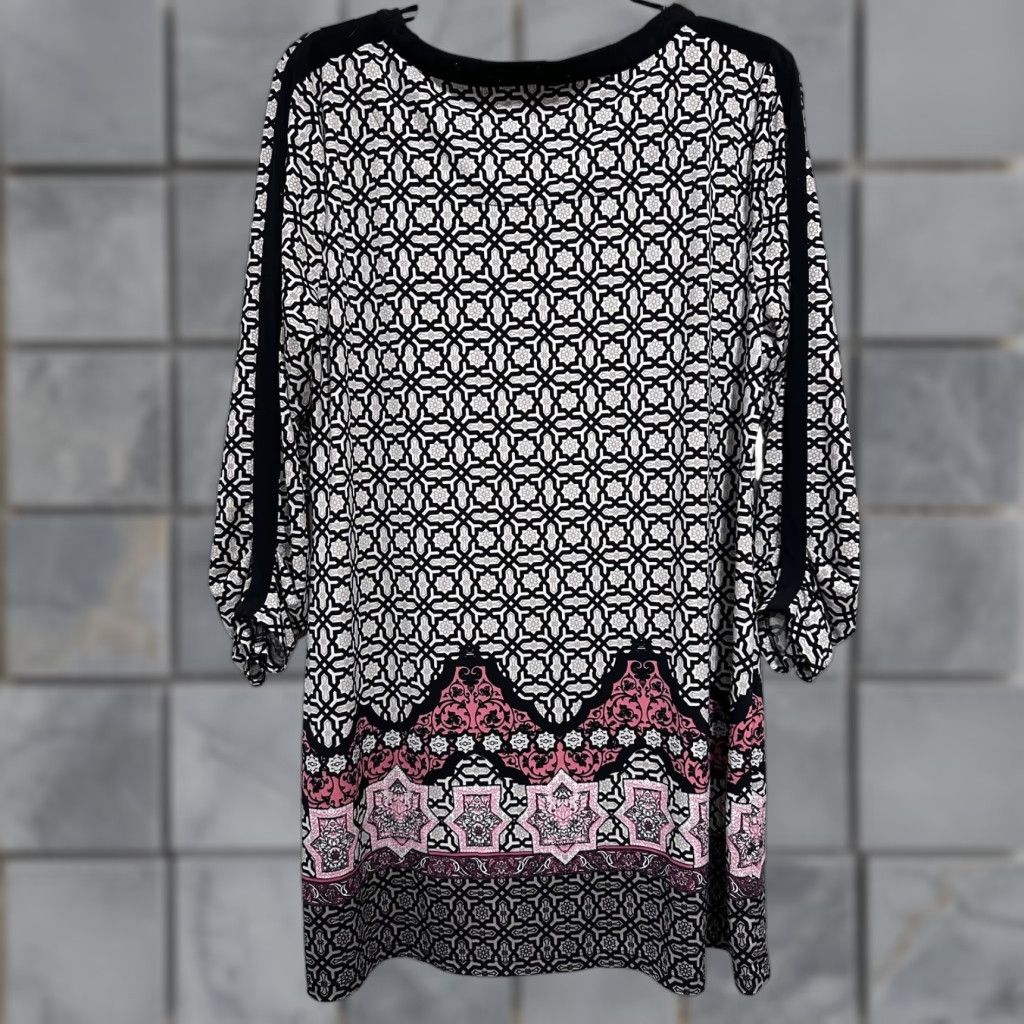 JM Collection JM Collection Tunic Dress Women L Black White Pink Geometric 3/4 Sleeve Boho V-Neck Print Shirt/Dress Size L / US 10 / IT 46 - 1 Thumbnail