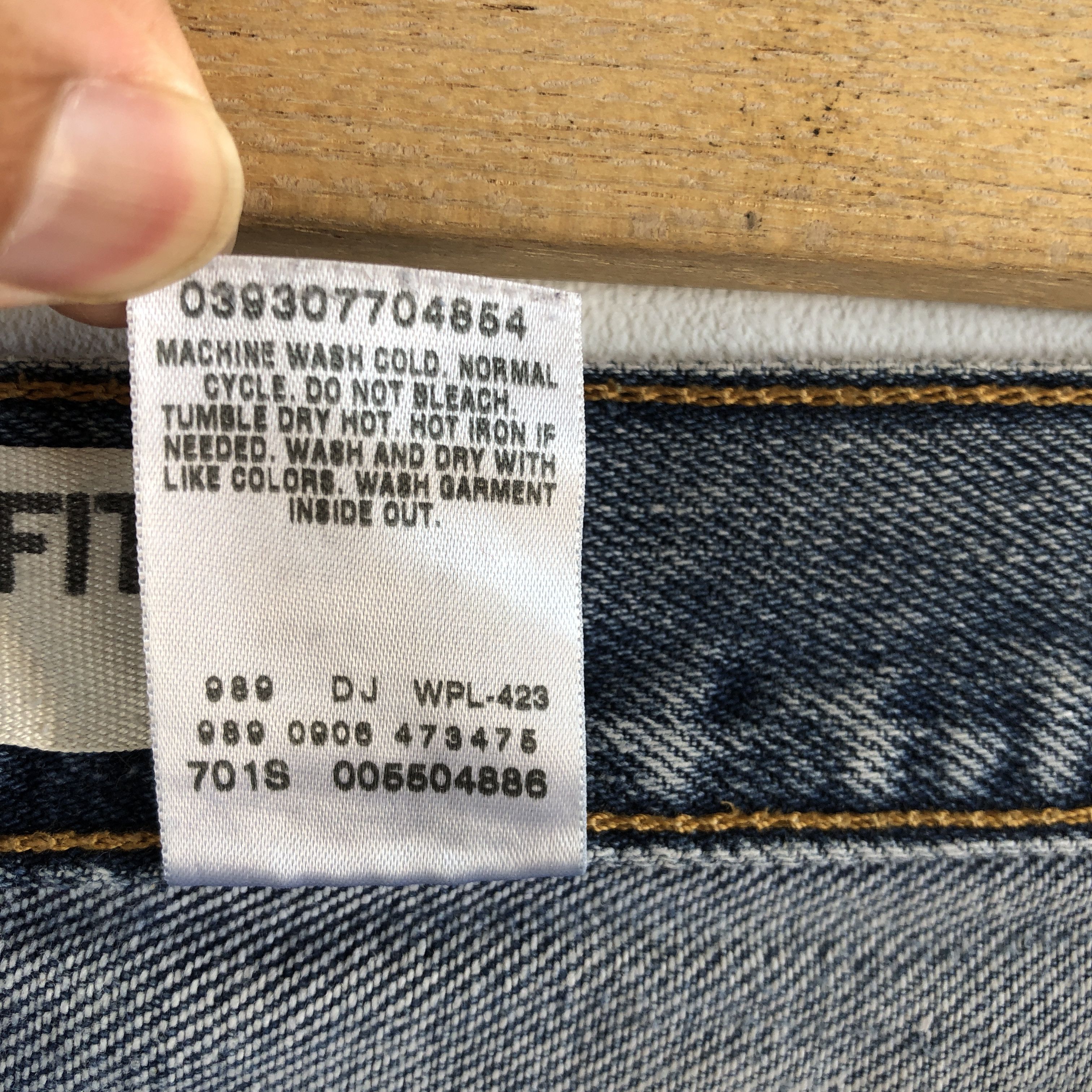Levi's Vintage Levis 550 Jeans Levi's Faded Light Wash Denim Size US 32 / EU 48 - 10 Thumbnail