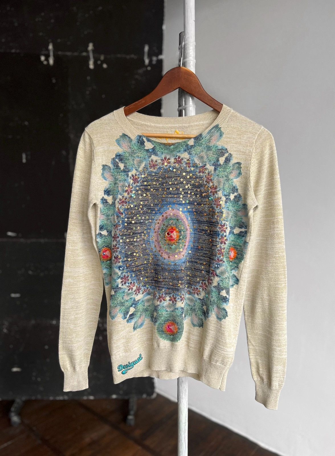 Designer × Desigual Desigual Womens Beige LS Pullover Shirt Graphic Print Size M / US 6-8 / IT 42-44 - 1 Thumbnail