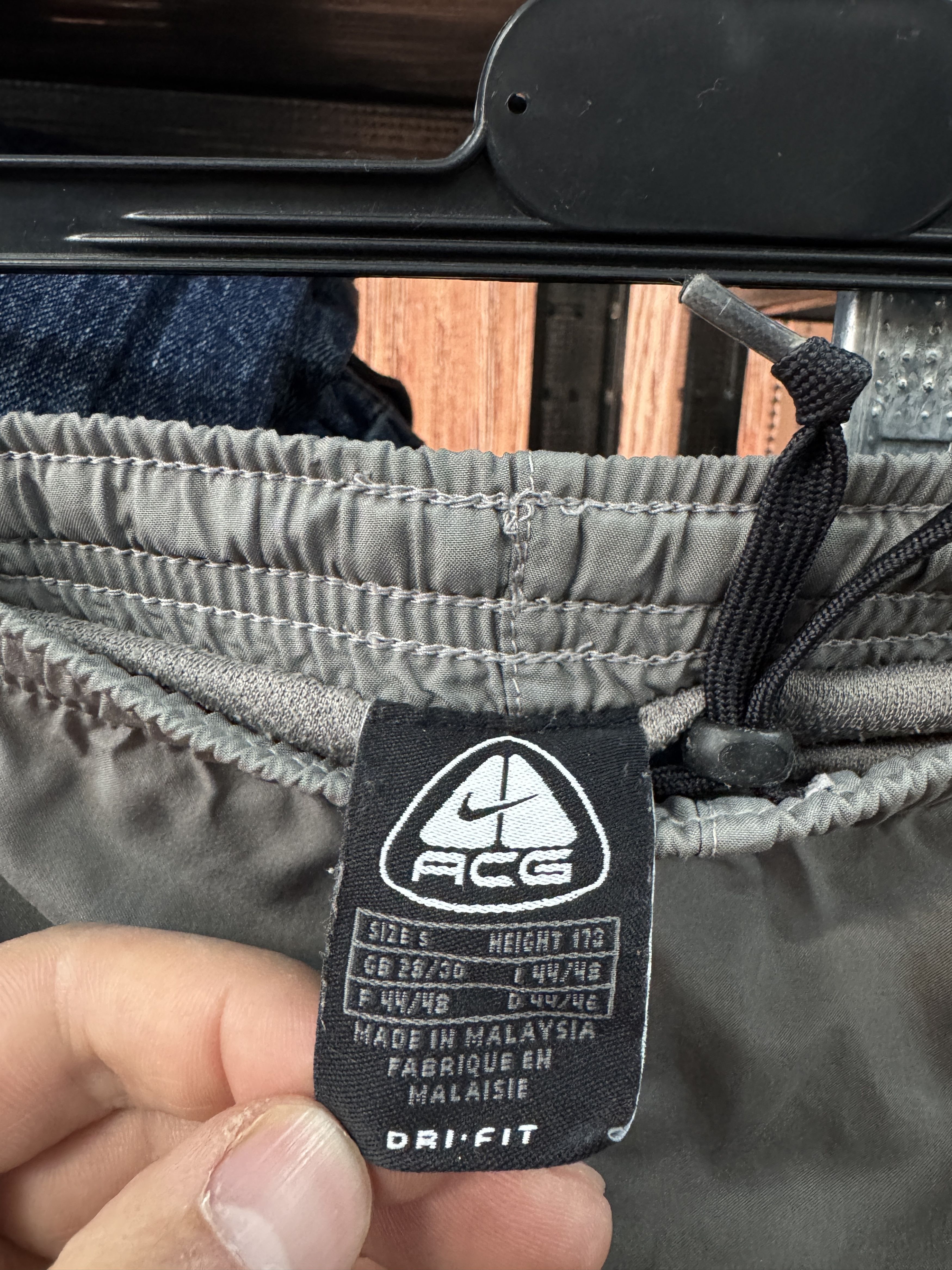 Nike ACG Vintage NIKE ACG Dri-fit Short Size S Size US 30 / EU 46 - 6 Thumbnail