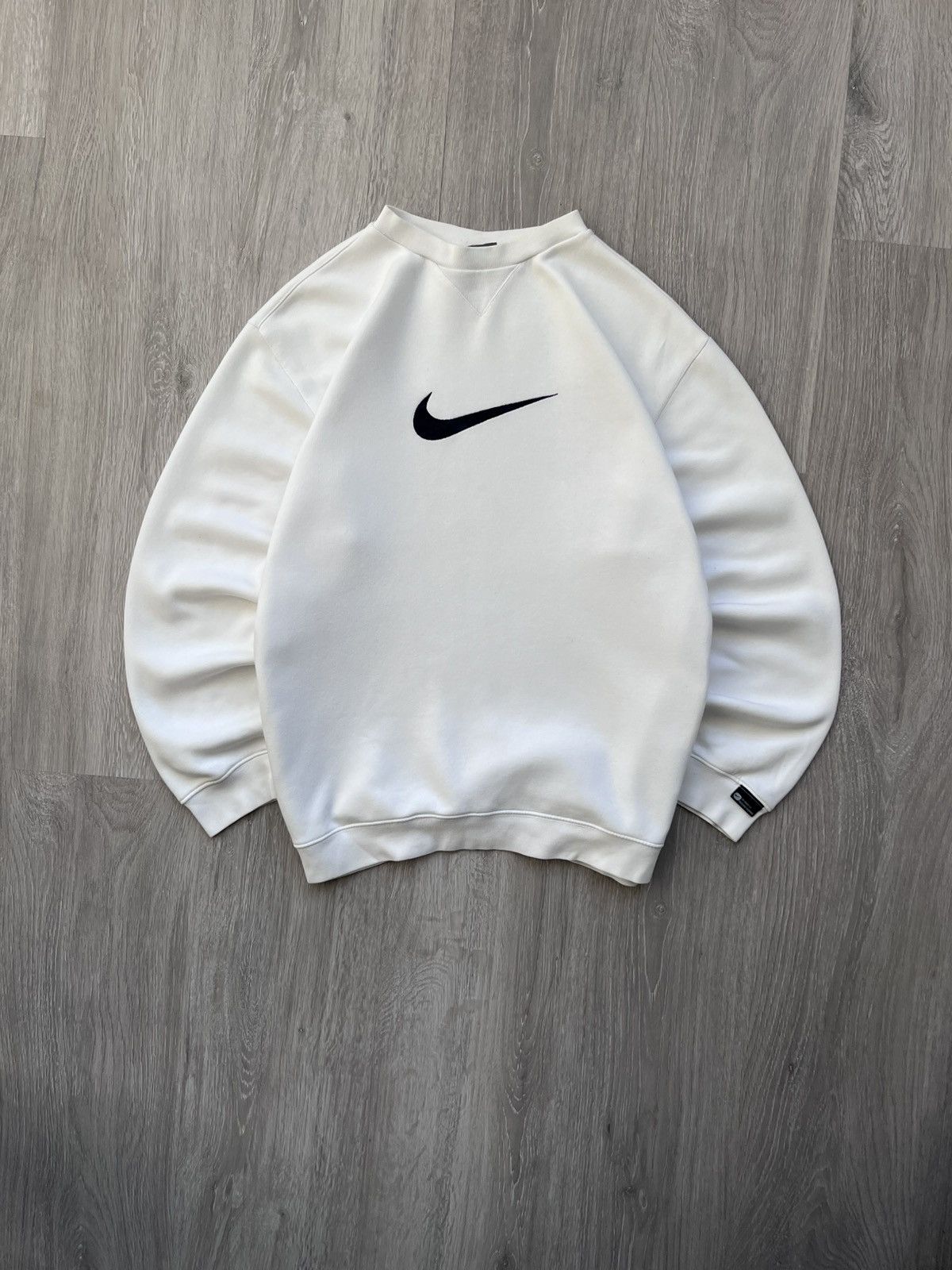 Vintage Nike 00’s Crewneck Sweatshirt Big Center Swoosh Logo