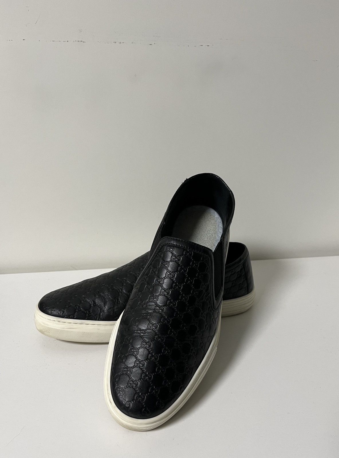 Gucci Gucci Microguccissima Monogram Leather Slip On Size US 7 / IT 37 - 2 Thumbnail