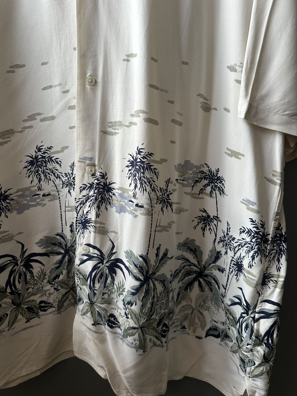 Uniqlo Uniqlo Hawaii Viscose Shirt Size 3XL Size US XXL / EU 58 / 5 - 4 Thumbnail