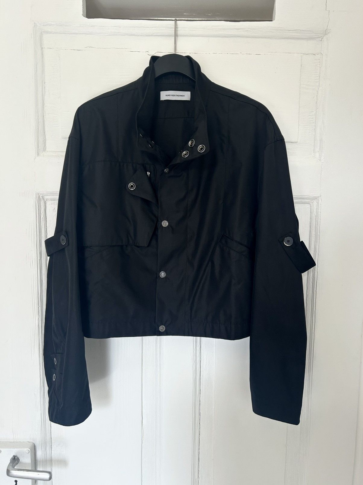 Pre-owned Kiko Kostadinov Aw23 Meno Cropped Jacket In Black