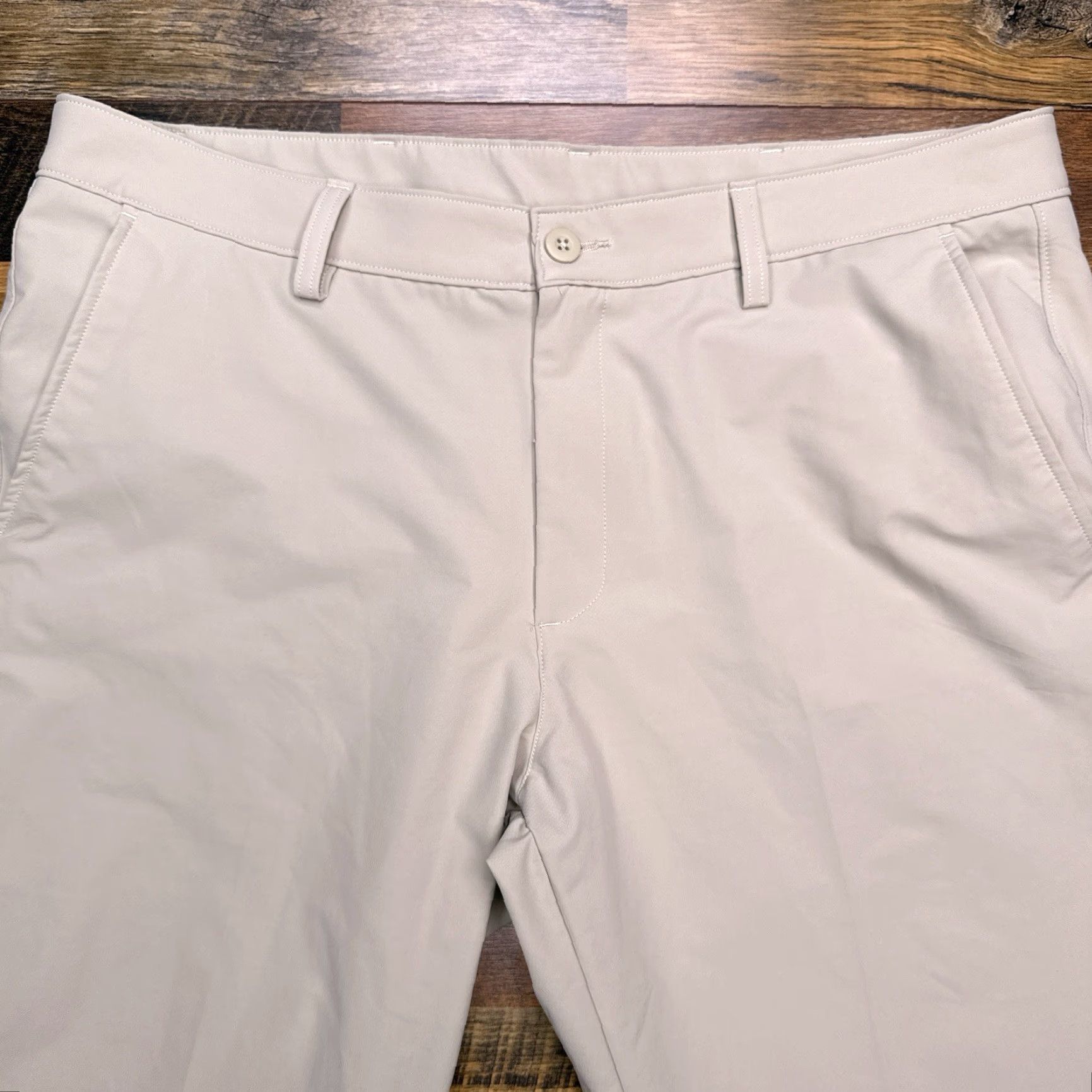 Under Armour Under Armour Pants Mens 40x30 Tan Brown Polyester Regular Straight Size US 40 / EU 56 - 3 Thumbnail