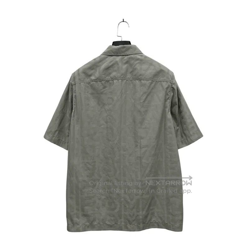 Fendi Fendi Full print logo solid color short sleeve shirt Size US S / EU 44-46 / 1 - 3 Thumbnail