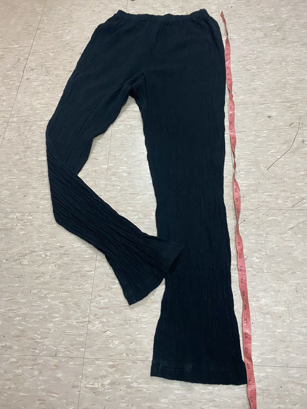 Homme Plisse Issey Miyake × Japanese Brand × Pleats Please Issey Miyake Plantation legging pants by issey miyake Size 27" / US 4 / IT 40 - 9 Thumbnail