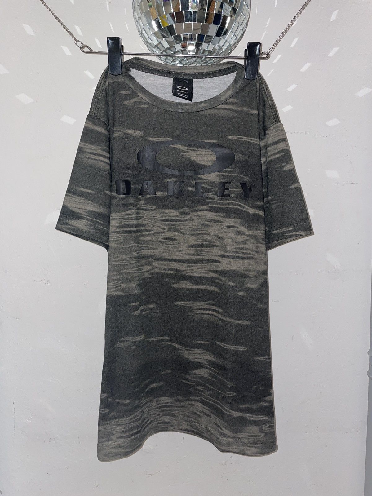 Oakley Vintage y2k Oakley Liquid Camo Boiler Room Shirt Rave Size US M / EU 48-50 / 2 - 1 Thumbnail