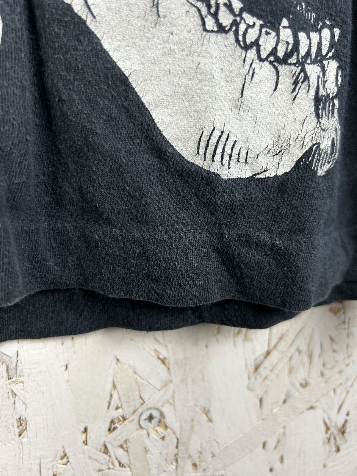 Vintage 90s Vintage Skulls AOP Allover Print Screen Stars Art Tee Size US L / EU 52-54 / 3 - 5 Thumbnail