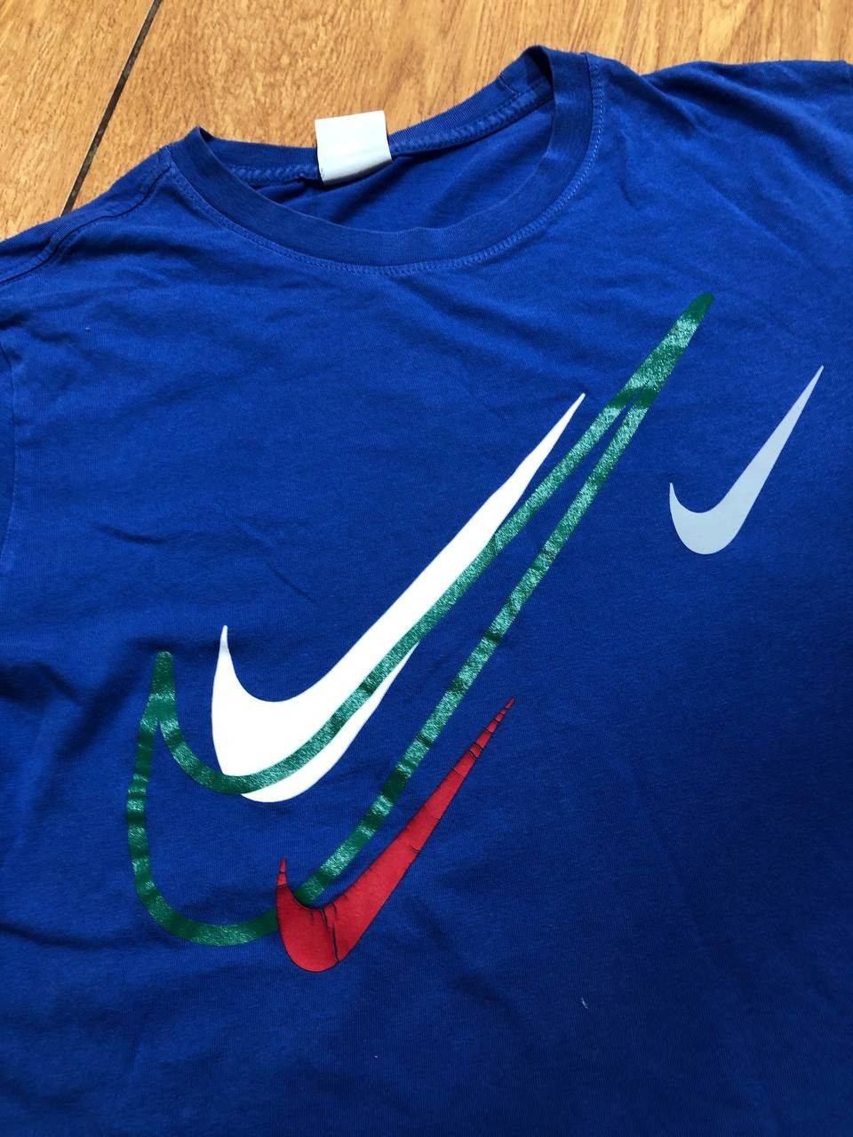 Nike Nike Men's Sportswear Multi Logo Muscle Tee Top T Shirt Size US S / EU 44-46 / 1 - 11 Thumbnail