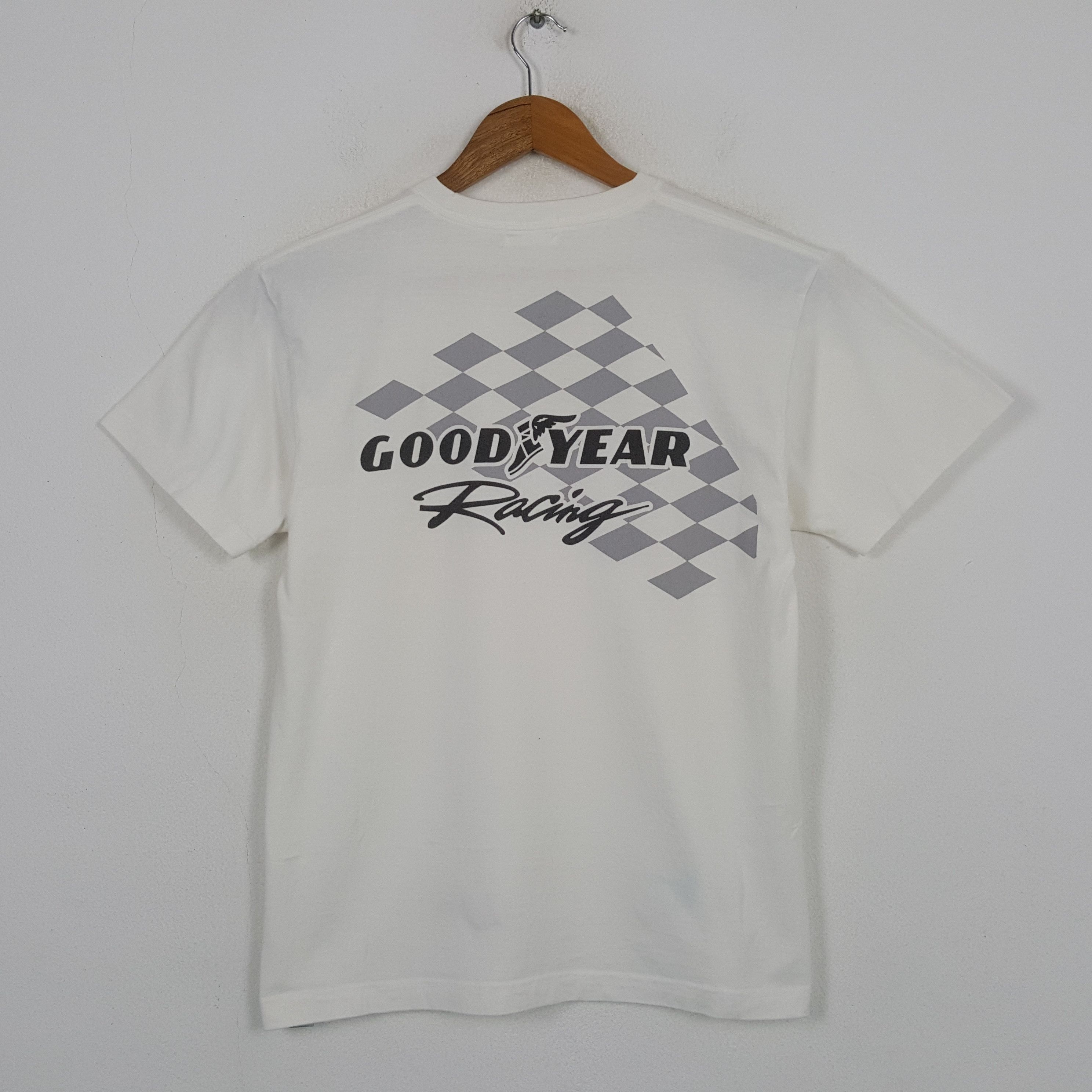 Other Vintage Good Year Racing Formula One T-shirt RR3 Size US M / EU 48-50 / 2 - 1 Thumbnail