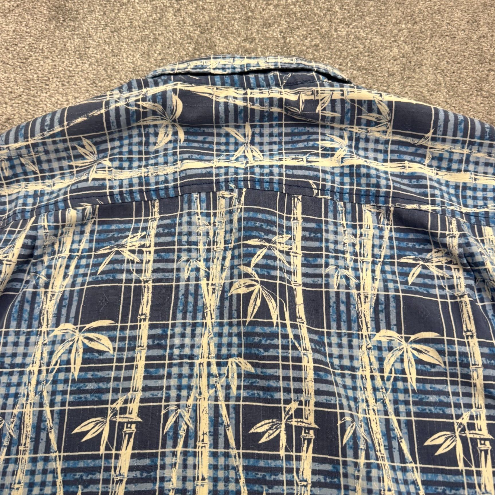 Tommy Bahama Tommy Bahama Shirt Island Zone Bamboo Silk Button Down Mens Large Blue Plaid Size US L / EU 52-54 / 3 - 4 Thumbnail