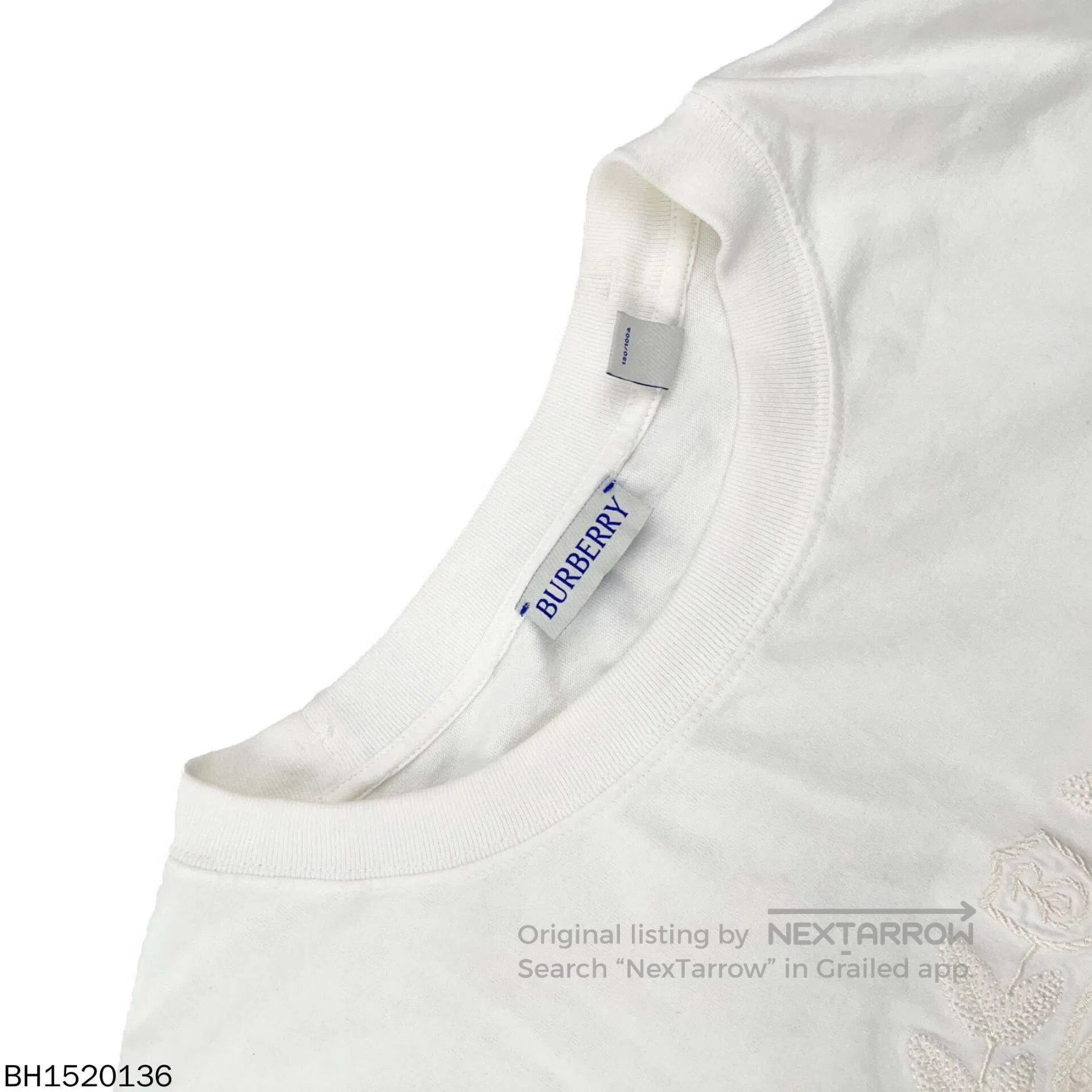 Burberry white embroidered short sleeve t-shirt L. Size US L / EU 52-54 / 3 - 4 Thumbnail