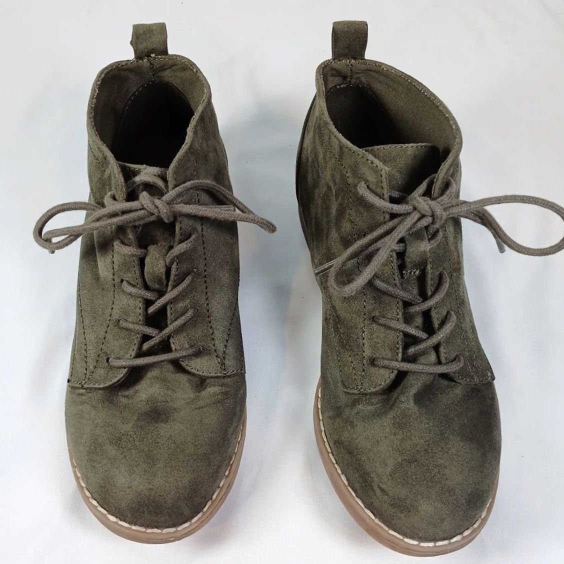 Olive Makalu California Women’s 6 Suede Lace-Up Ankle Boots Olive Casual Heel Wedge Pump Shoes Women Size US 6 / IT 36 - 7 Thumbnail