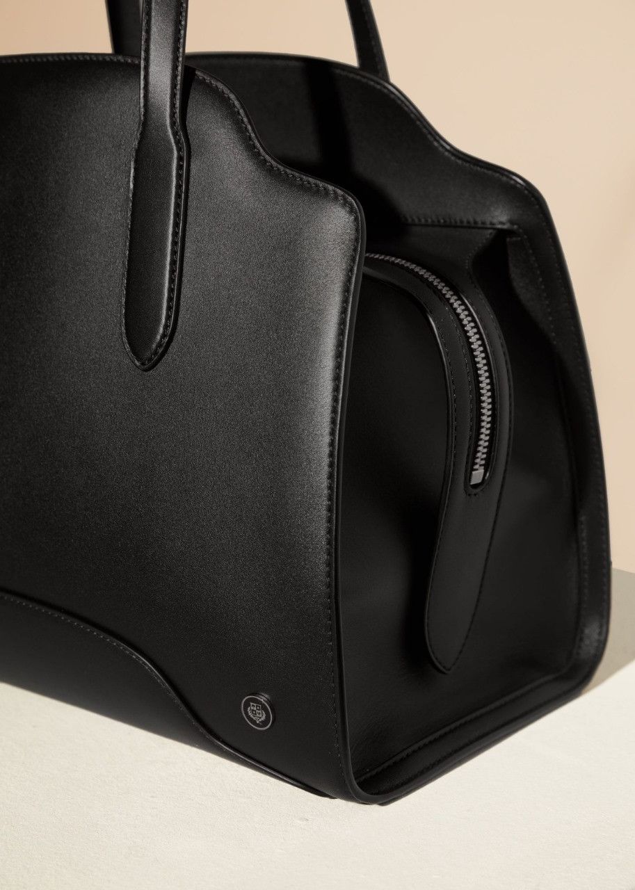 Loro Piana o1srvl11e0624 Size: OS FAL6764 Bag in Black Size ONE SIZE - 4 Thumbnail