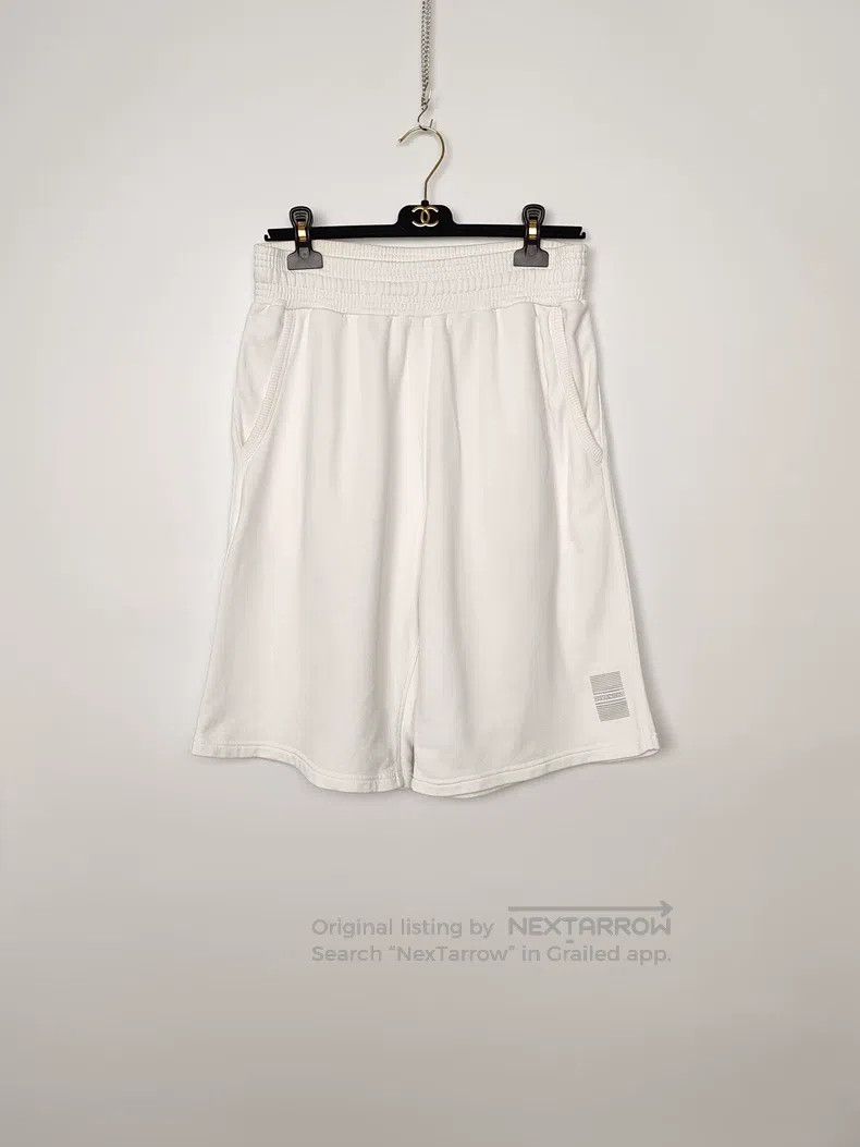 Givenchy Givenchy size S Men's Printed Logo Drawstring Shorts Size US 27 - 1 Thumbnail