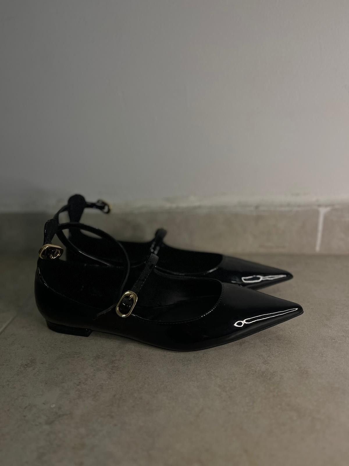 Japanese Brand × Zara Delicate Mary Jane shoes with a pointed toe Size US 8 / IT 38 - 1 Thumbnail