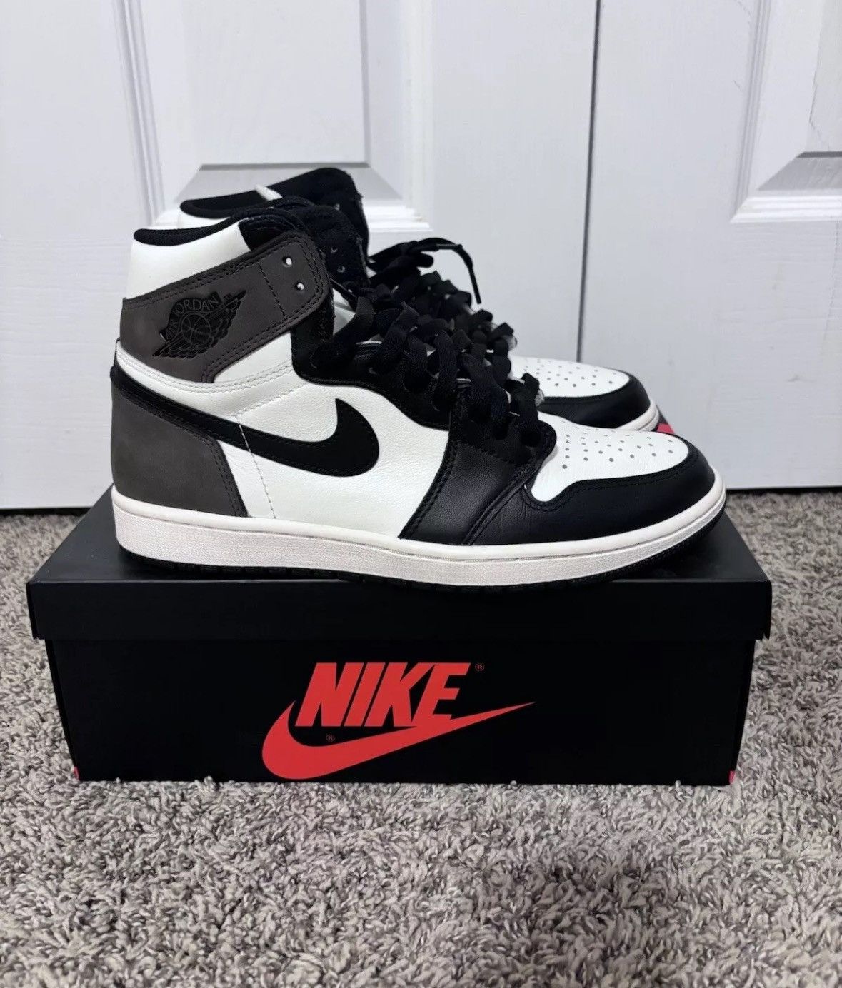 Nike × Vintage Jordan 1 Mocha Sz. 9 Size US 9 / EU 42 - 2 Thumbnail