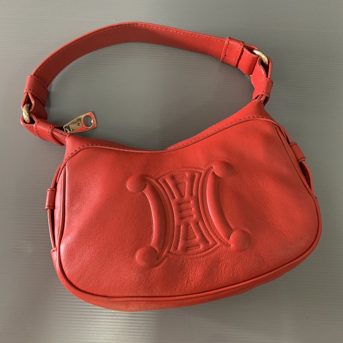 Celine Celine Hobo Pochette Red Leather Dinner Pre-Owned Bag Size ONE SIZE - 2 Thumbnail