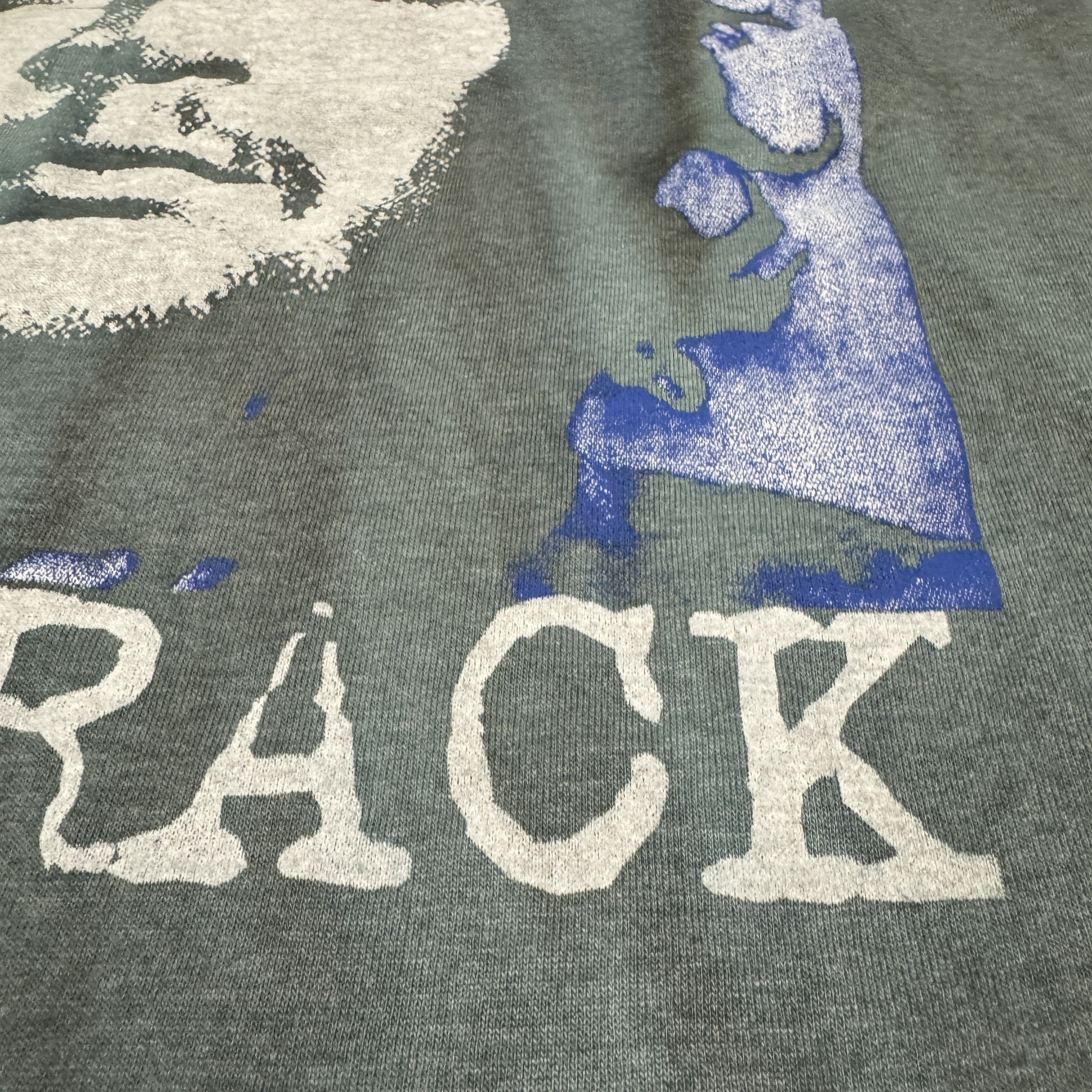 Band Tees Vintage 90s Rage Against The Machine "Bombtrack" Tee shirt Size US XL / EU 56 / 4 - 8 Thumbnail