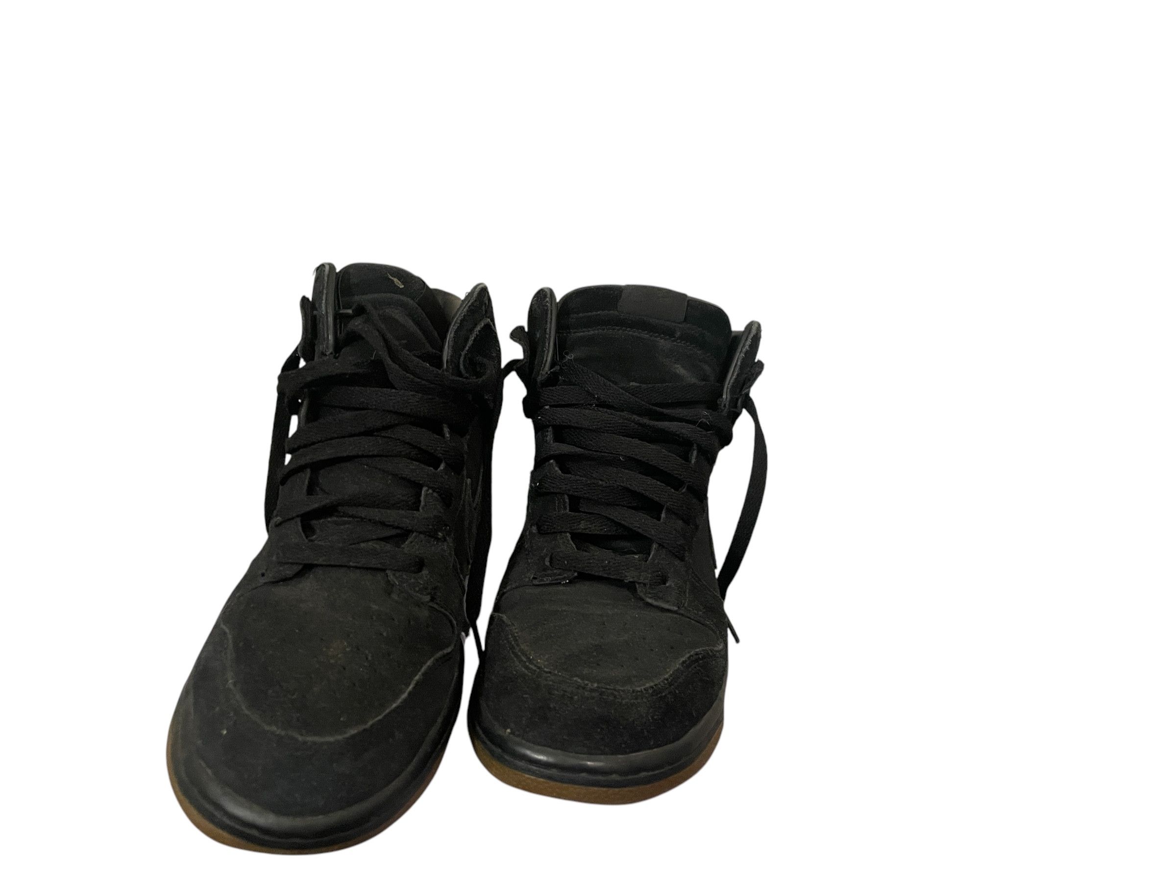 A.P.C. × Nike Nike Dunk High “Black Suede” – A Sleek and Versatile Classic Size US 10.5 / EU 43-44 - 8 Thumbnail