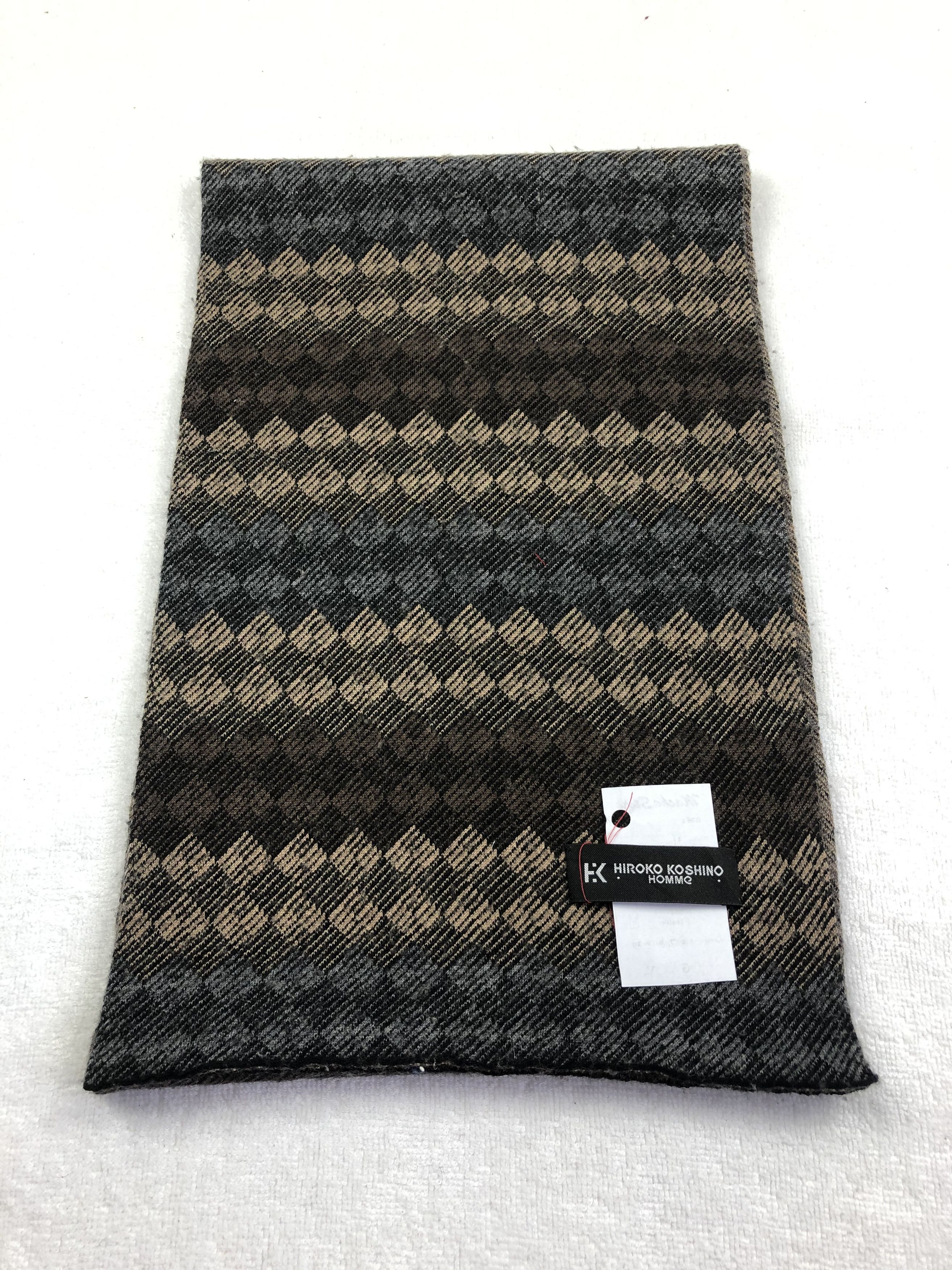 Hiroko Koshino Homme Hiroko Koshino Homme Scarf / Muffler / Neckwear Size ONE SIZE - 4 Thumbnail