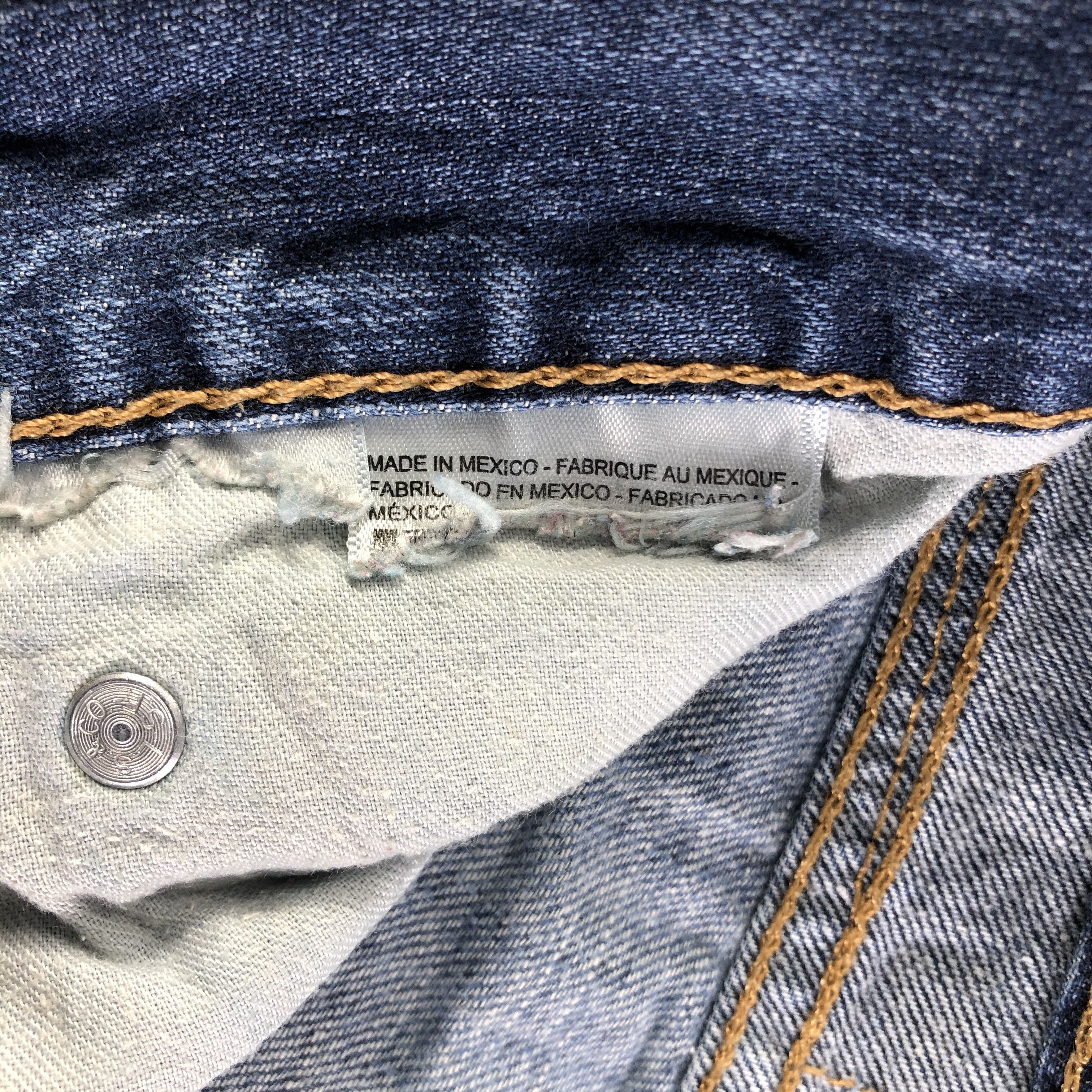 Vintage Blue Wash Levis 505 Jeans-J3109