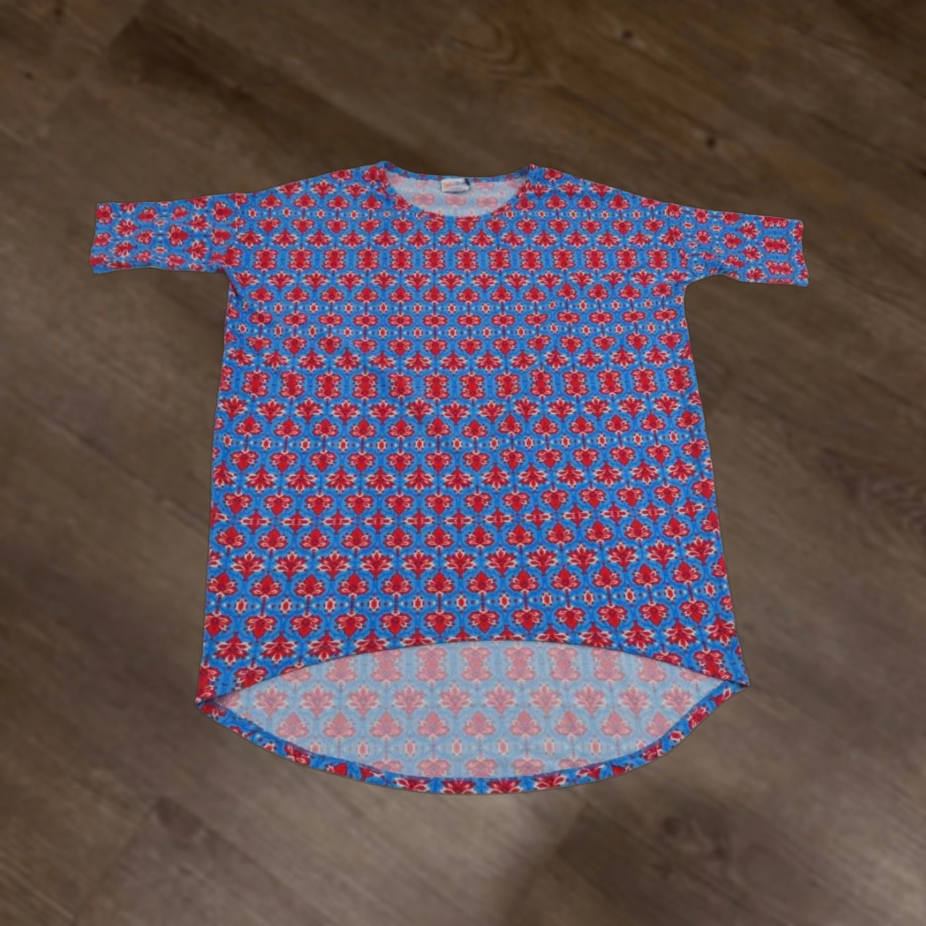 Vintage LuLaRoe Irma T Shirt Blue Red Floral Tunic XXS High Low Shirt Womens Floral Tee EUC Size XXS / US 00 / IT 34 - 1 Thumbnail