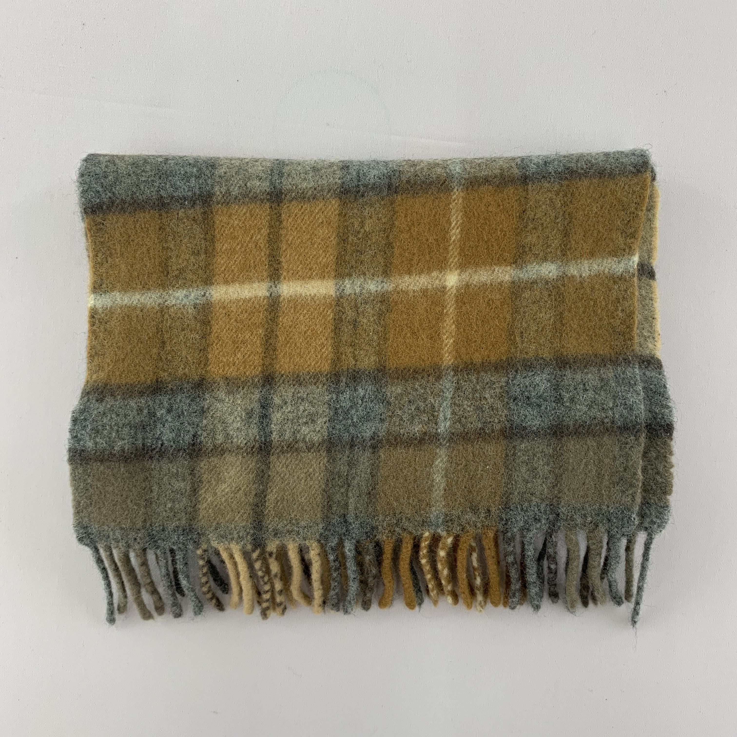 Johnstons Of Elgin Johnstons Of Elgin Scarf Wool Muffler Neck Wrap BL4063 Size ONE SIZE - 3 Thumbnail