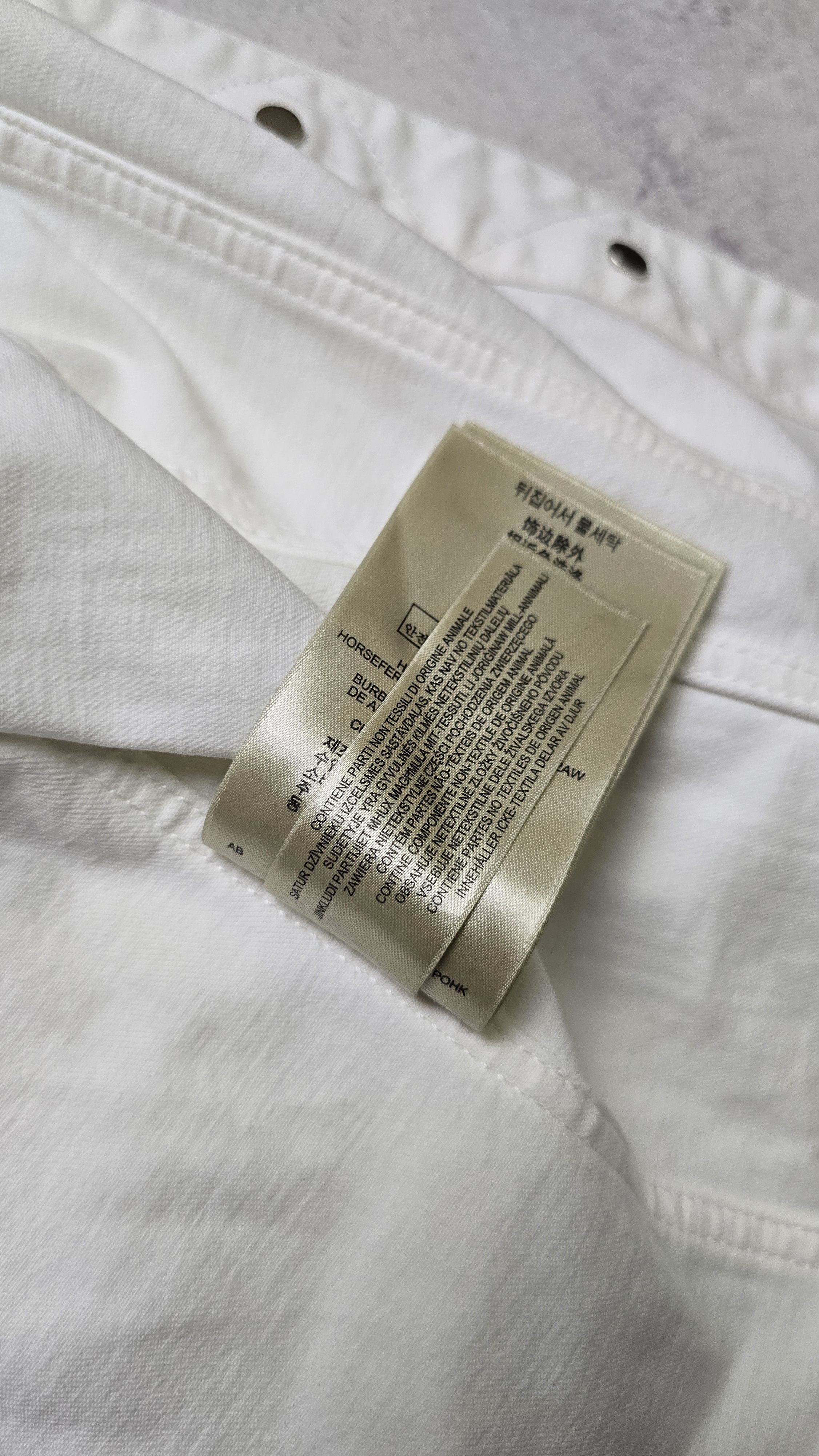 Burberry Burberry Brit White Cropped Denim Jacket Designer Luxury Size S / US 4 / IT 40 - 22 Thumbnail