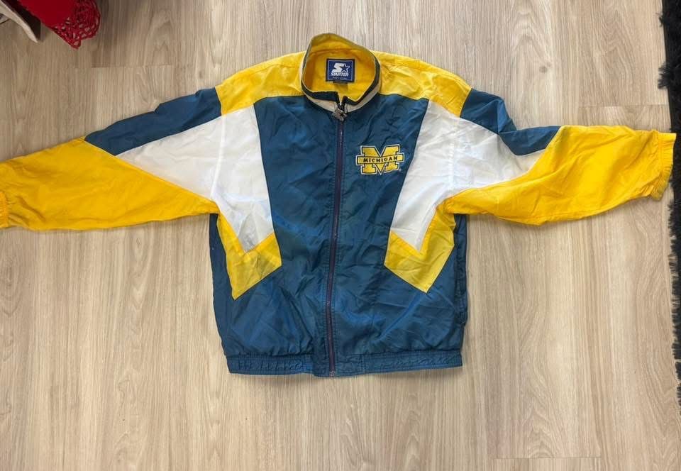 Other Vintage 90s University of Michigan Wolverines windbreaker Size US L / EU 52-54 / 3 - 7 Thumbnail