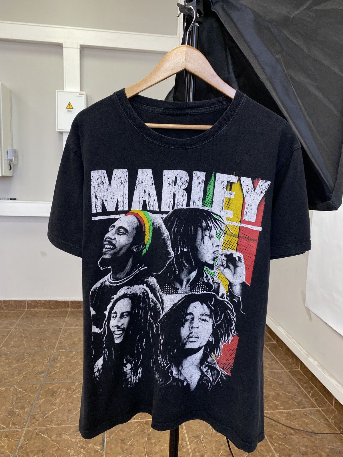 Bob Marley 🇯🇲 Bob Marley The Legend of Reggae Rastafari Haile Selassie Size US L / EU 52-54 / 3 - 1 Thumbnail