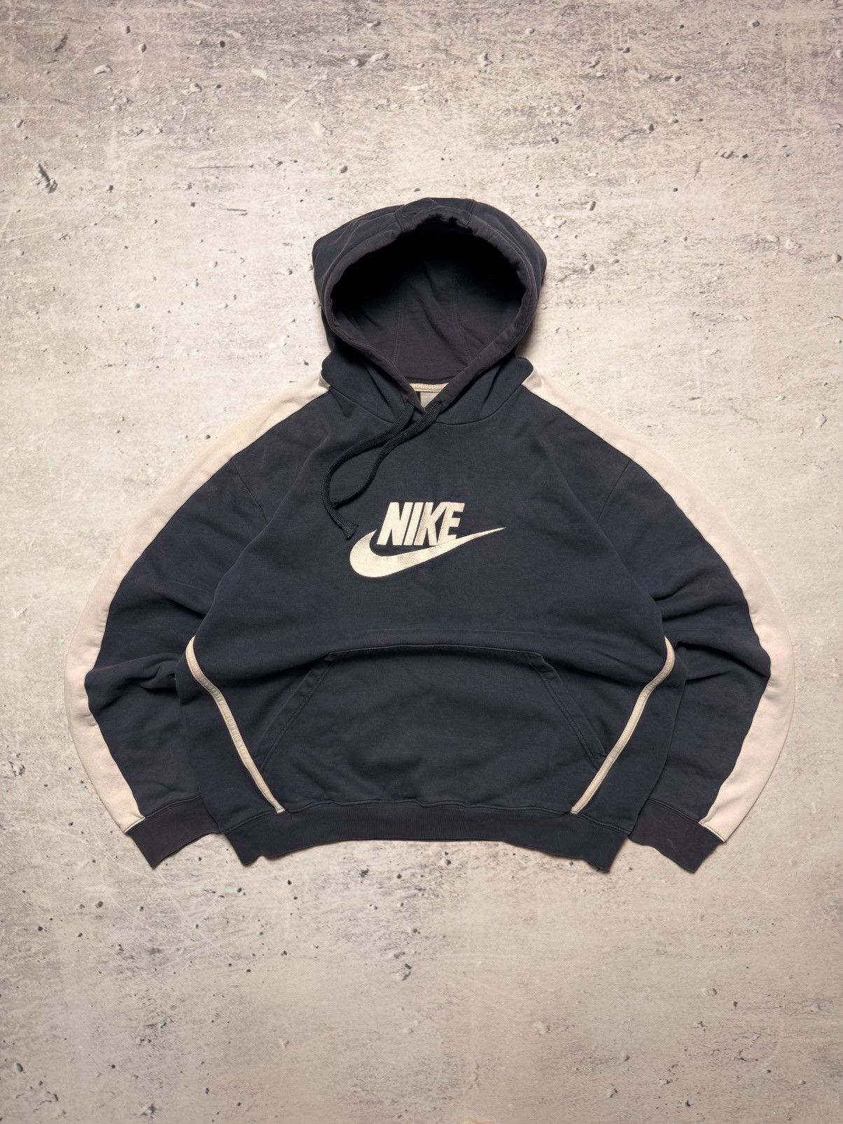 Nike × Vintage NIKE VINTAGE CENTER LOGO OVERSIZE BOXY HOODIE Size US L / EU 52-54 / 3 - 1 Thumbnail