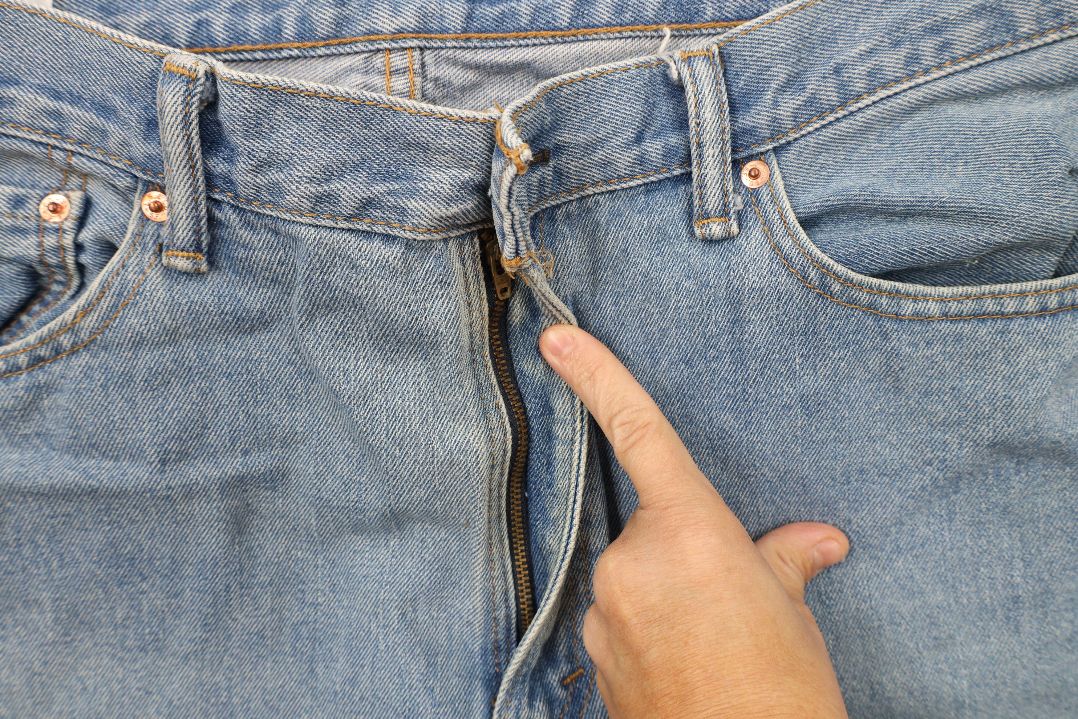 Levi's × Vintage Vintage Y2K Levis 505 Regular Fit Denim Jeans Pants Blue Size US 38 / EU 54 - 6 Thumbnail