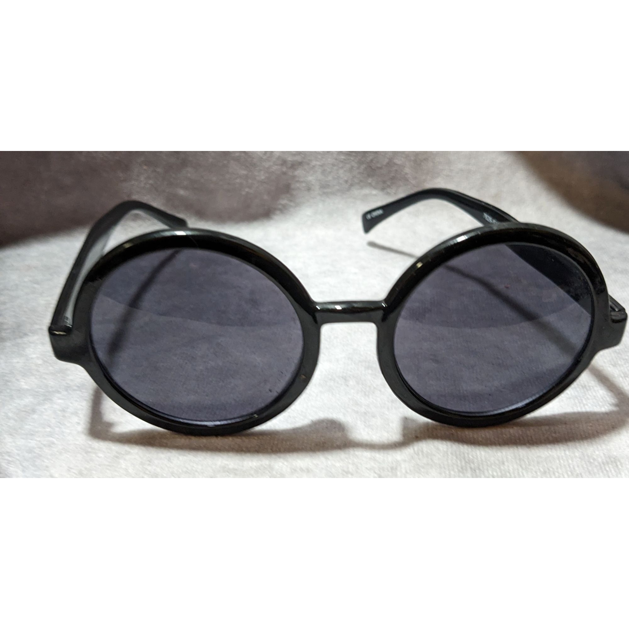 Other Vandy Retro Gothic Round Frame Sunglasses Size ONE SIZE - 5 Thumbnail