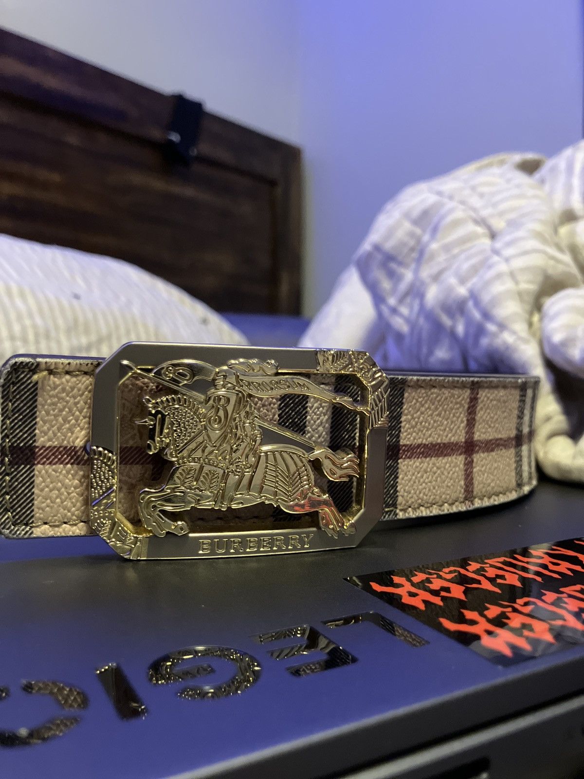 Burberryベルト バーバリー BURBERRY BURBERRY バーバリー ベルト 8072333 A7468
