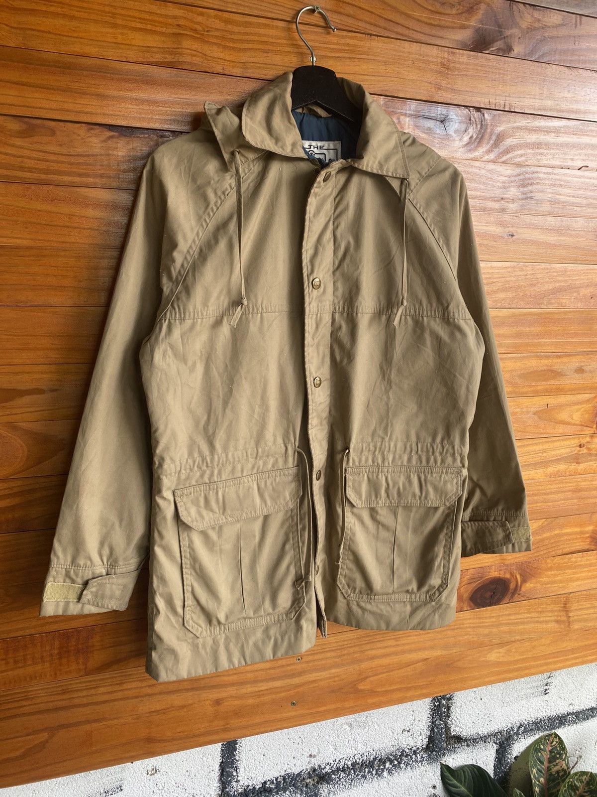 Woolrich Woolen Mills Vintage Woolrich Tan Field Jacket with Hood Classic American Size US S / EU 44-46 / 1 - 4 Thumbnail