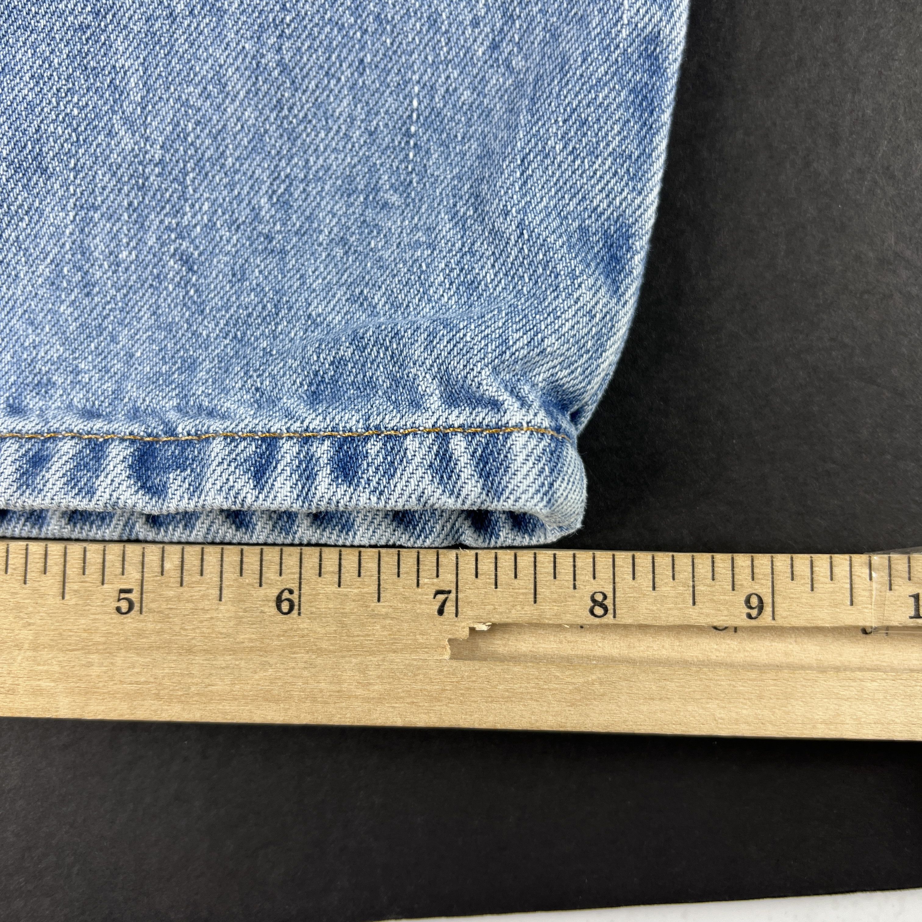 Levi's × Vintage VTG 90s Levi's Jeans 550 Relaxed Light Blue Cotton Denim Size US 36 / EU 52 - 16 Thumbnail