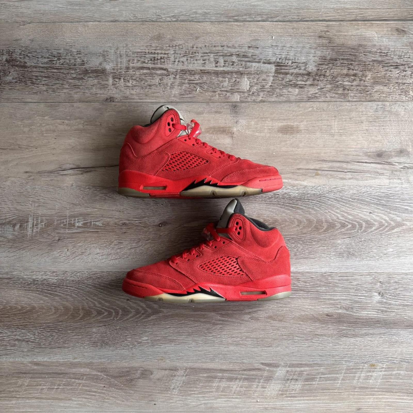 NIKE • JORDAN 5 Retro GS 