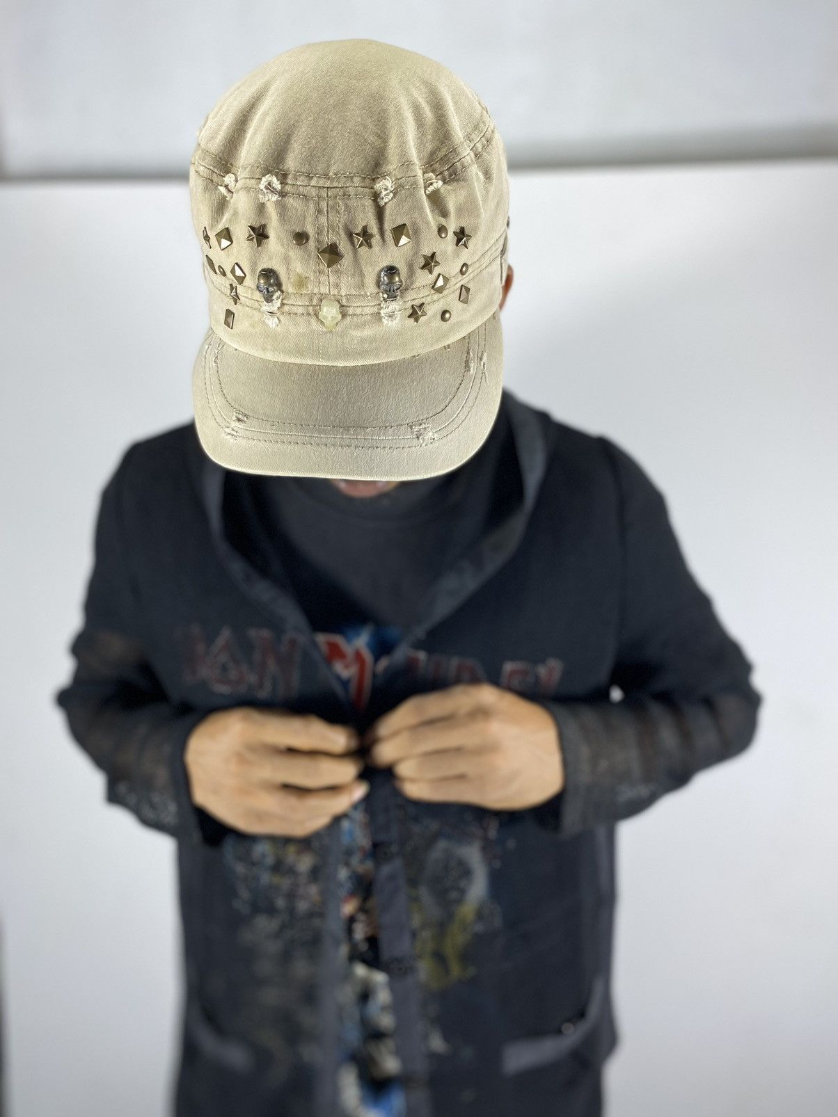 KMRii y2k gothic studded skull hat distressed Size ONE SIZE - 1 Thumbnail