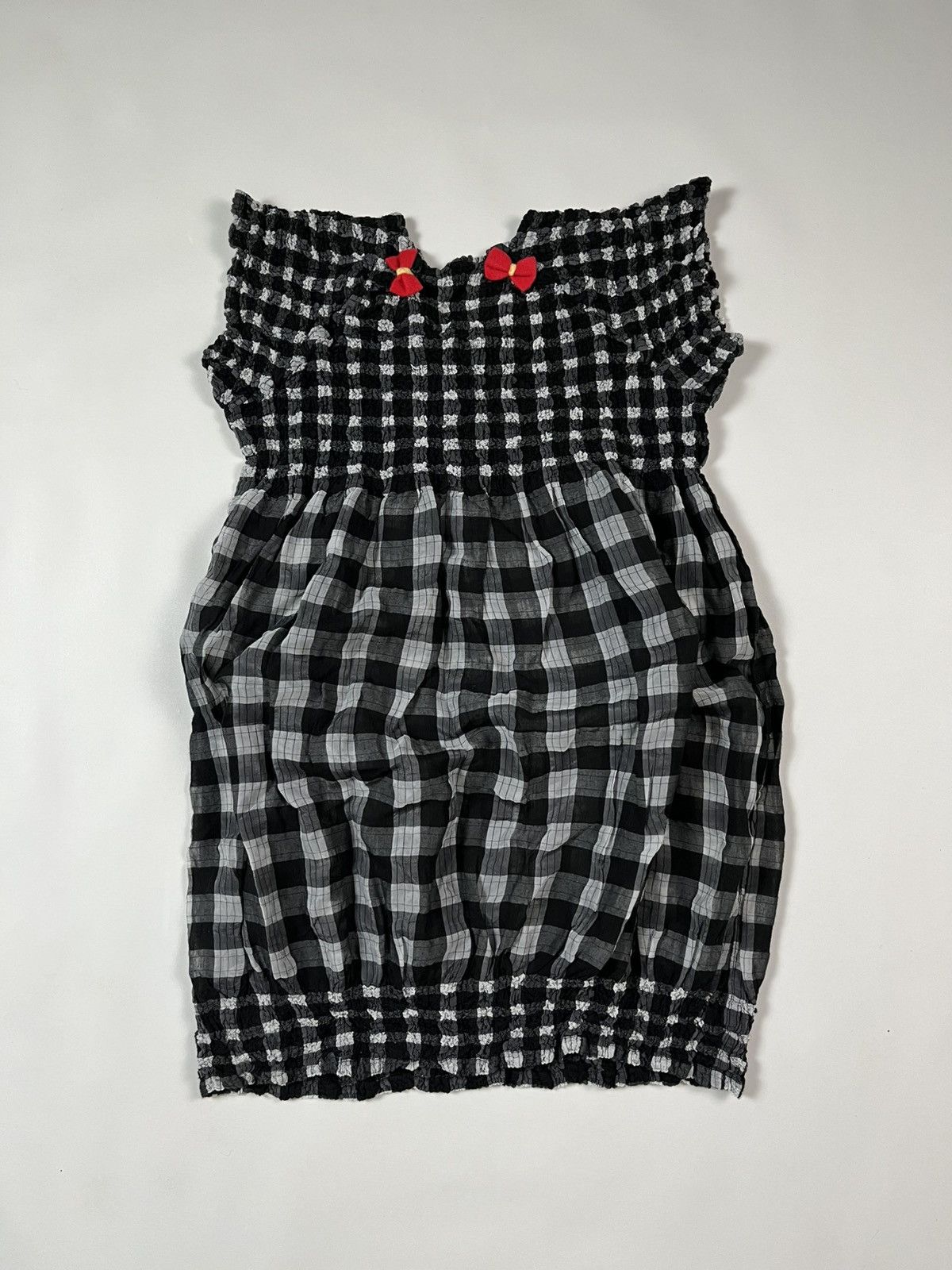 Issey Miyake × Pleats Please Issey Miyake Me ISSEY MIYAKE SLEEVELESS CUT AND SEW Size ONE SIZE - 2 Thumbnail