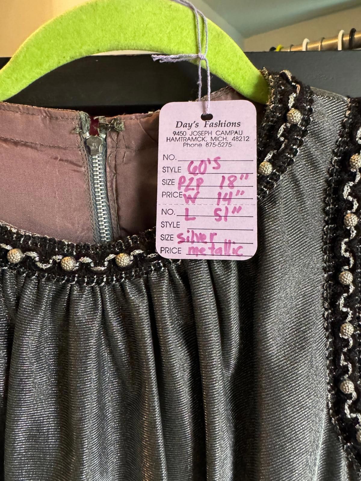 Designer Vintage 1960’s Silver Grey Sparkle Cocktail Gown Size S / US 4 / IT 40 - 3 Thumbnail