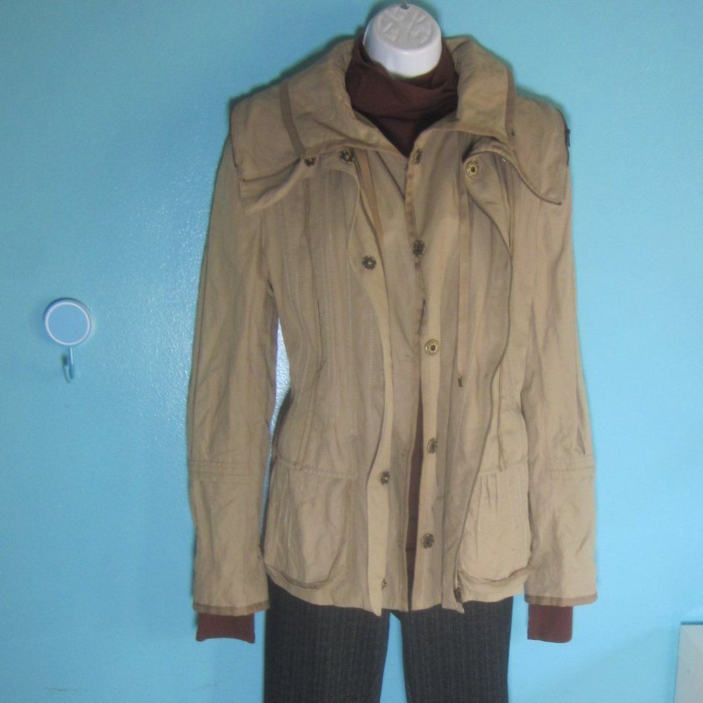 image of Elie Tahari Womens Size M Khaki Zip Front Trench Style Stowa in Tan