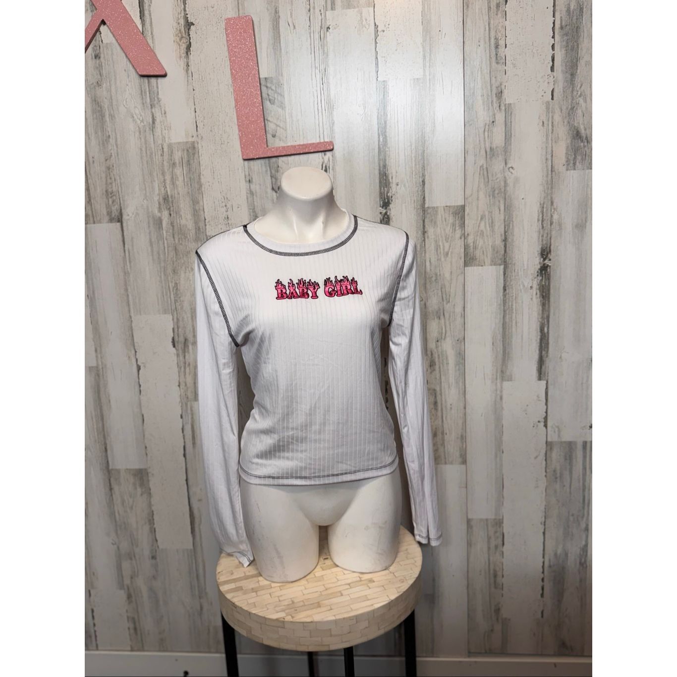 rue21 Rue21 White Long Sleeve Ribbed “Baby Girl” Graphic Top Size Size XL / US 12-14 / IT 48-50 - 4 Thumbnail