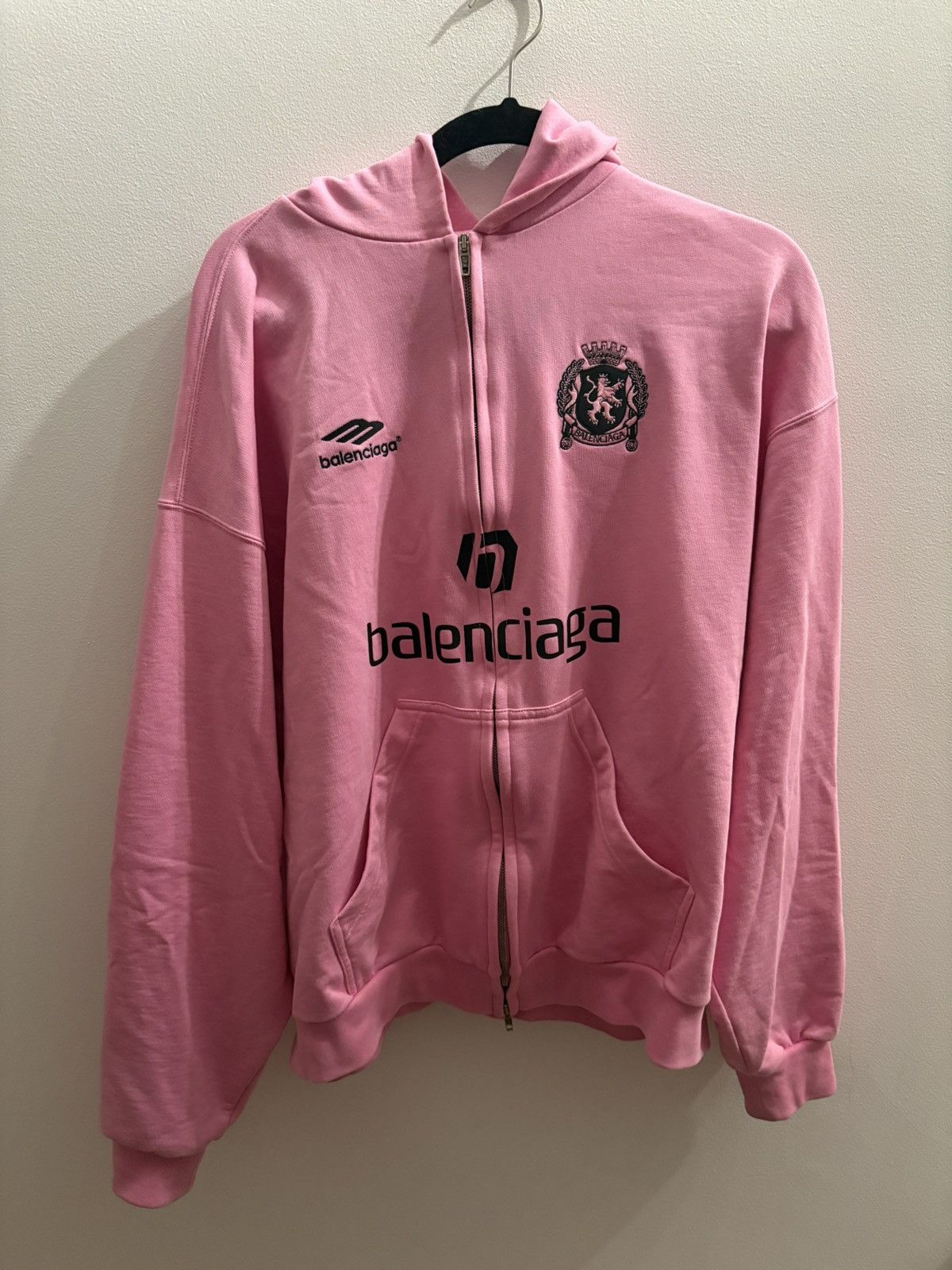 Balenciaga Balenciaga Pink Soccer Zip Up Hoodie Size US S / EU 44-46 / 1 - 1 Thumbnail